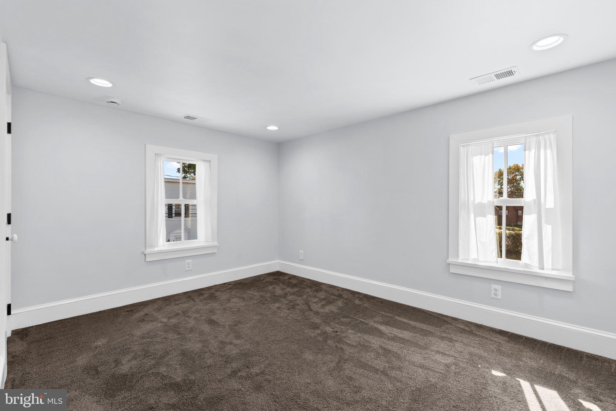 TALBOTT ESTATES - Residential