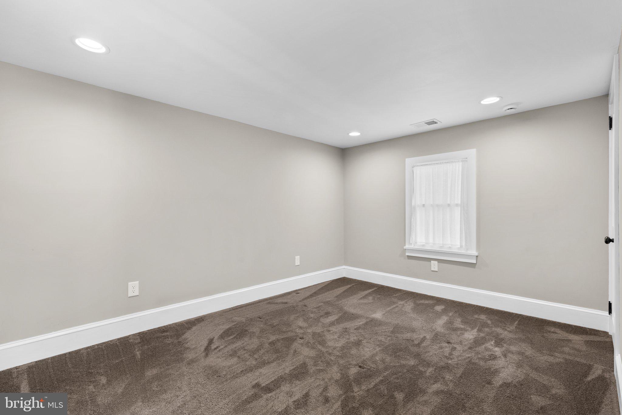 TALBOTT ESTATES - Residential