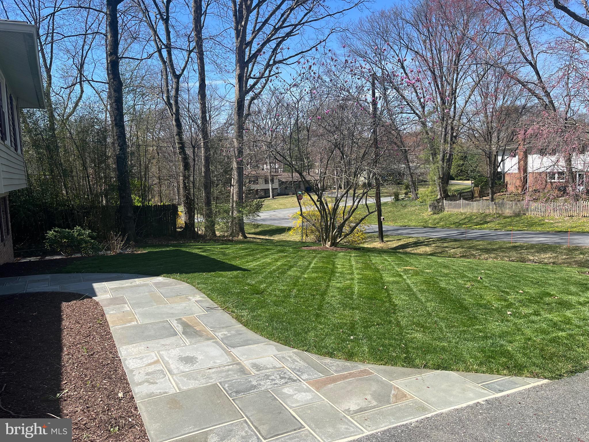 7812 POTTERS MILL COURT