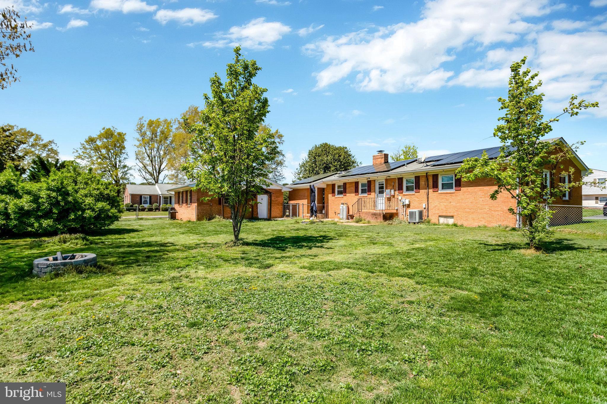 SHERATON HILLS - Residential