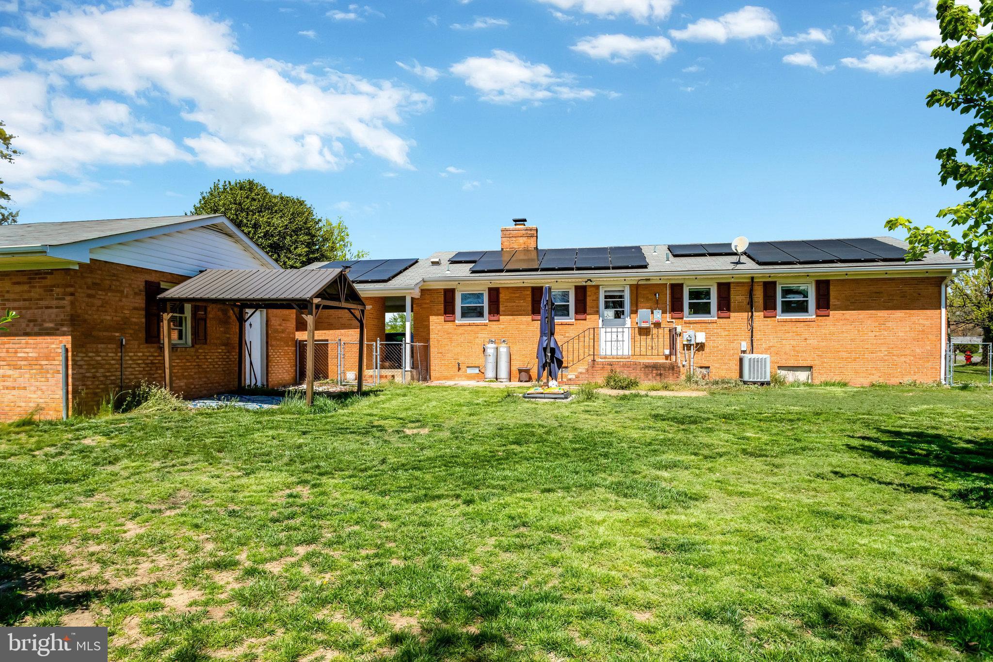 SHERATON HILLS - Residential