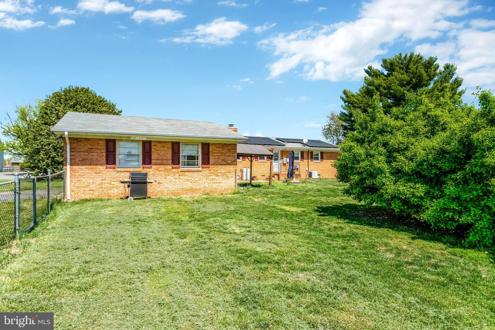 SHERATON HILLS - Residential