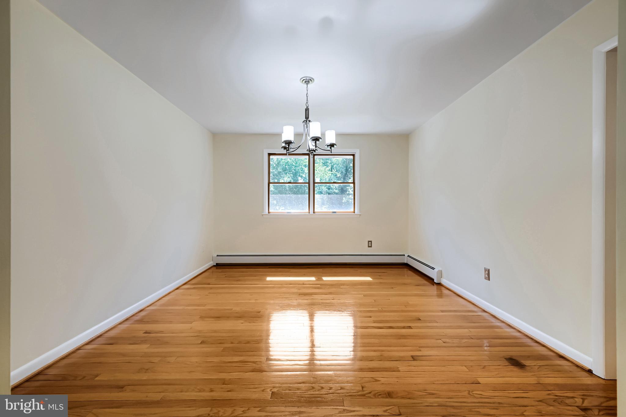 MOUNT HEBRON - Residential