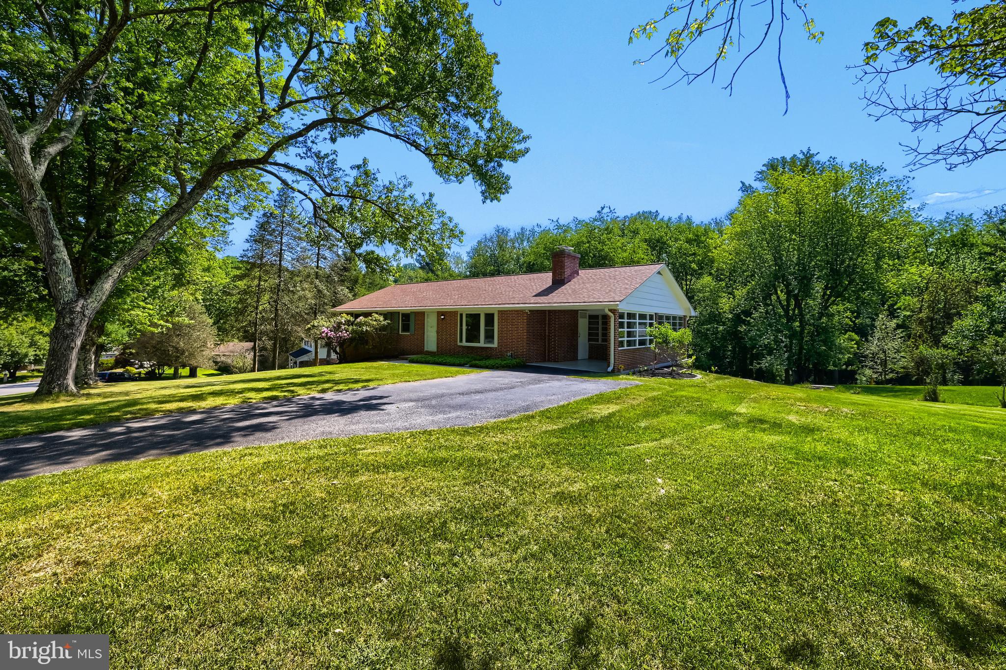 MOUNT HEBRON - Residential