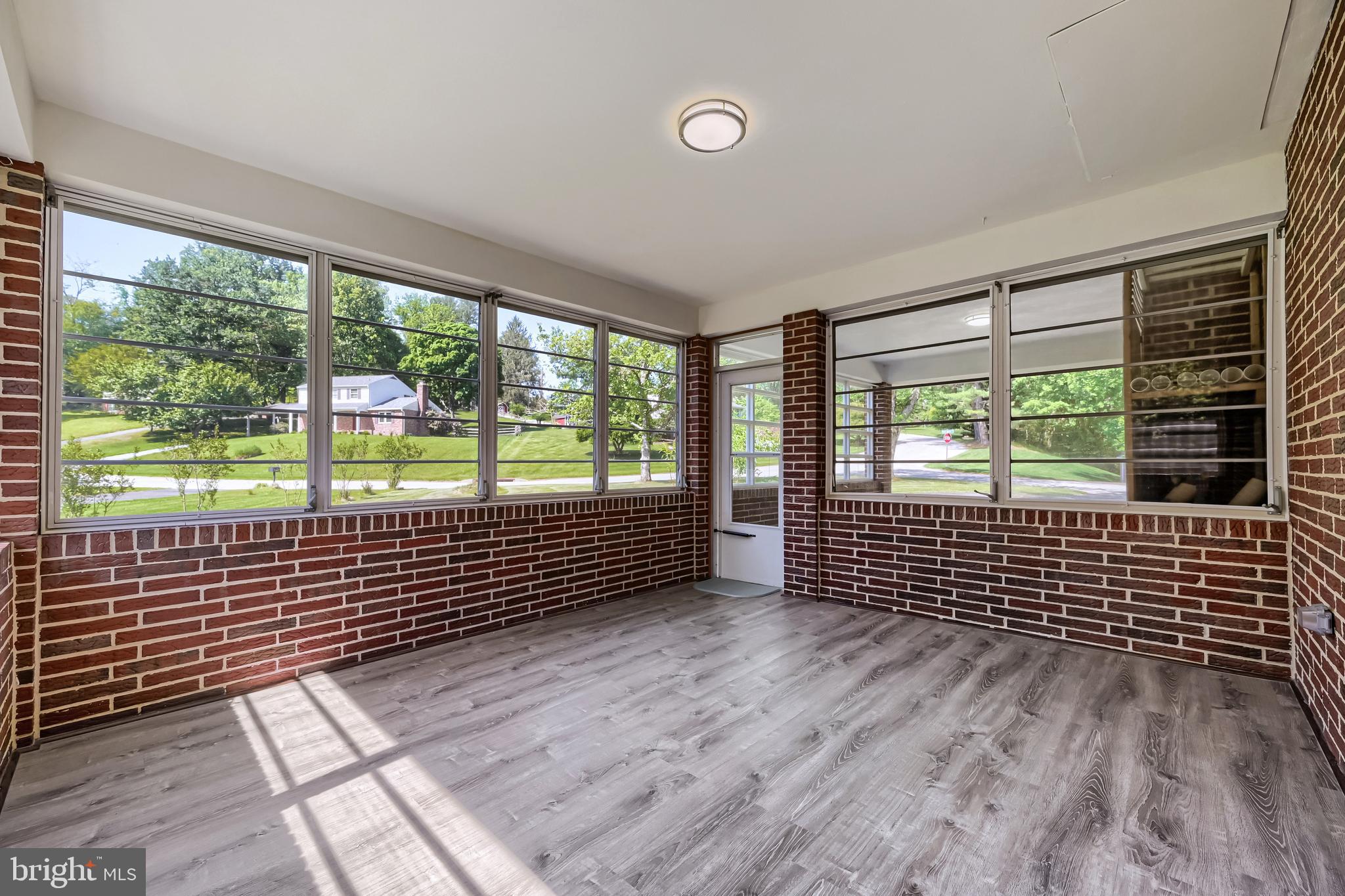 MOUNT HEBRON - Residential