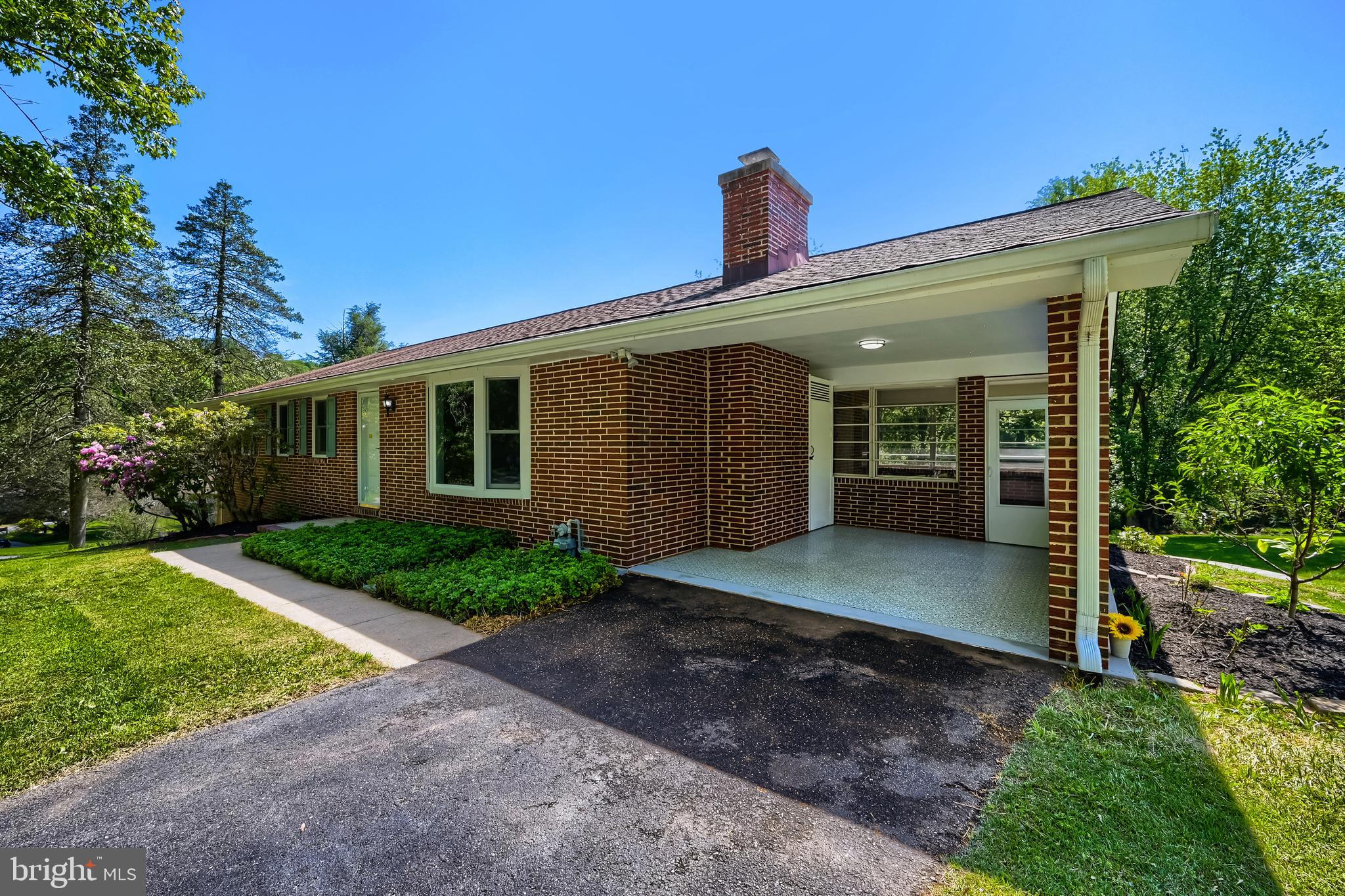 MOUNT HEBRON - Residential