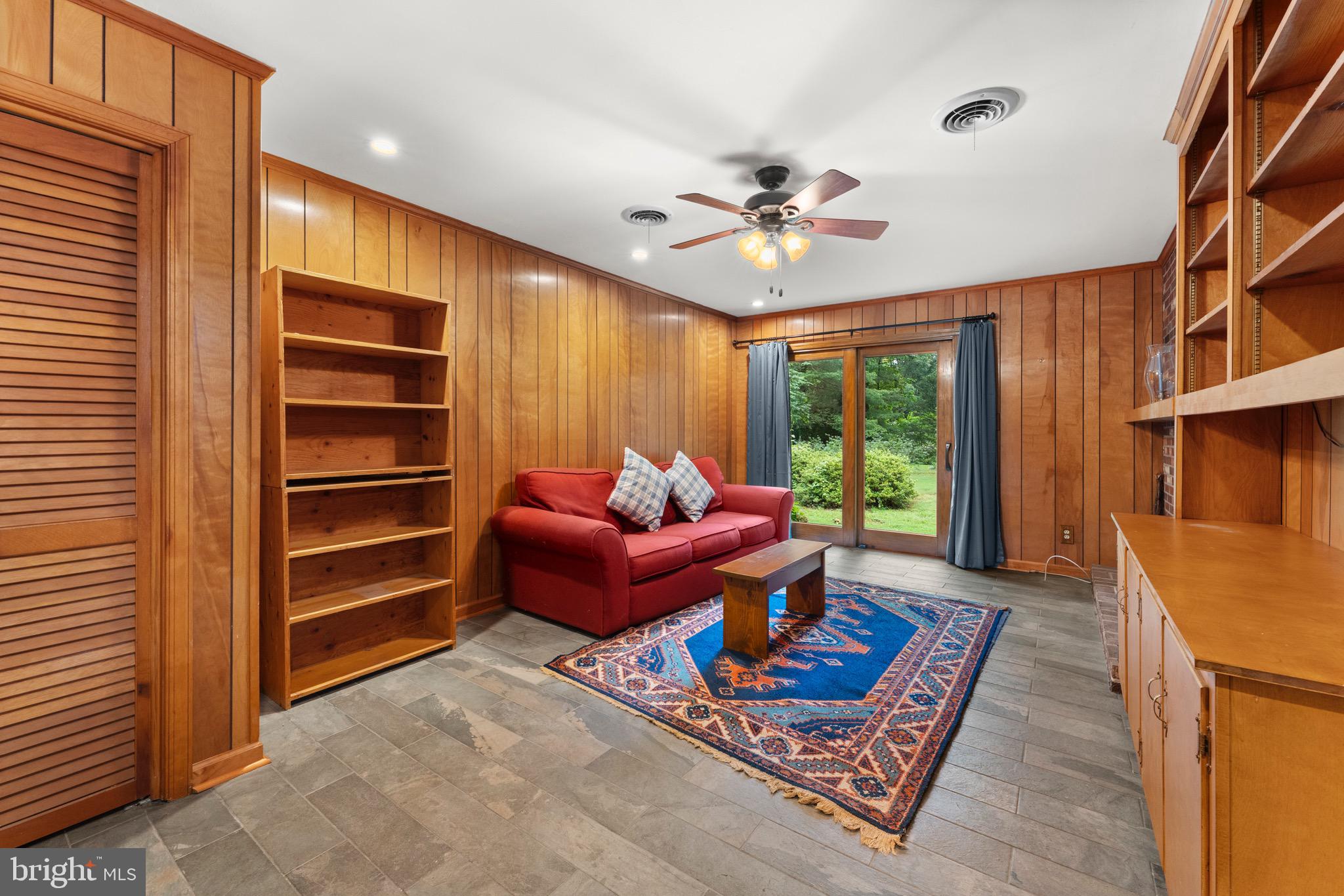 16437 MOUNTAIN RUN LANE