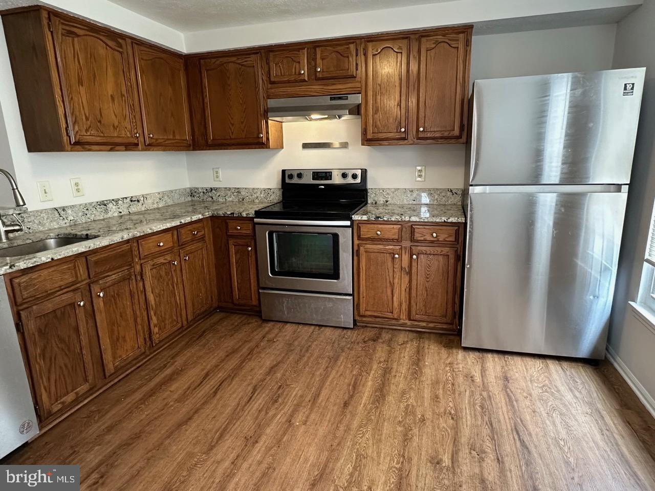 WINDING RIDGE - Residential Lease