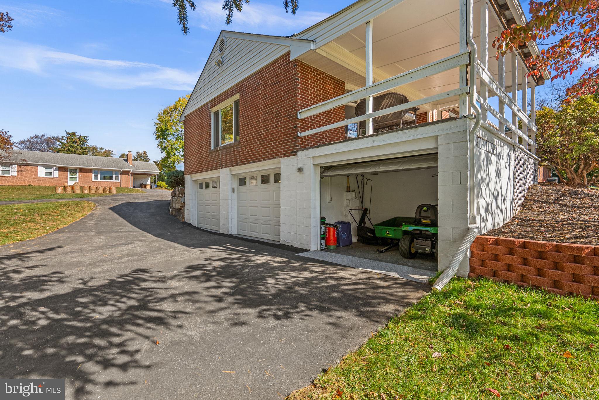 MYERSVILLE - Residential