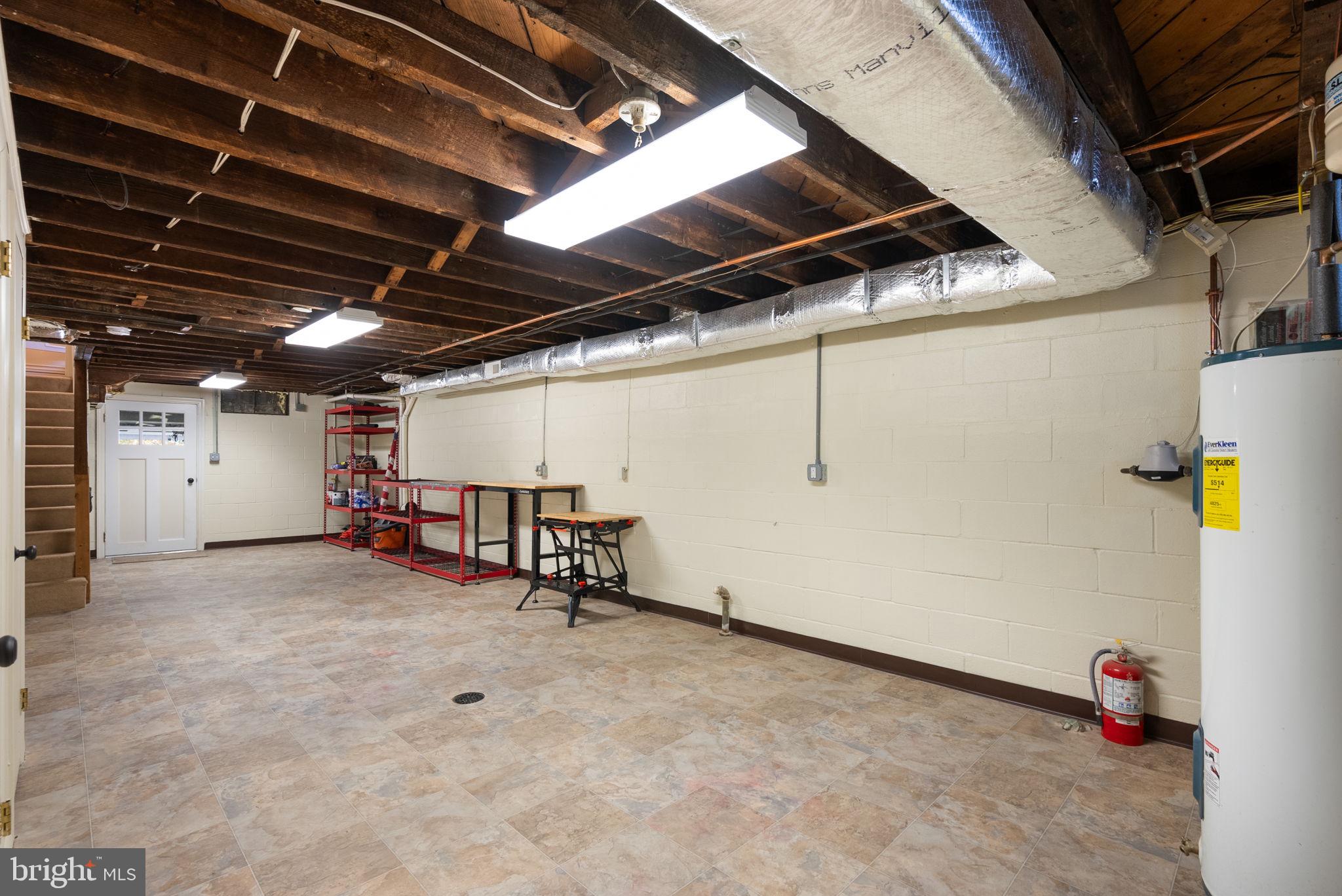 MYERSVILLE - Residential