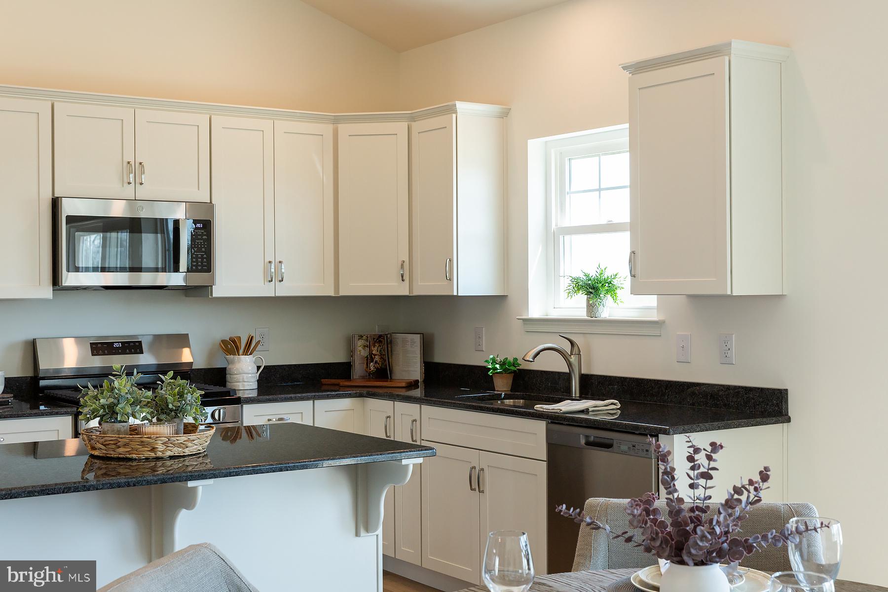 PINE VIEW ESTATES - Residential