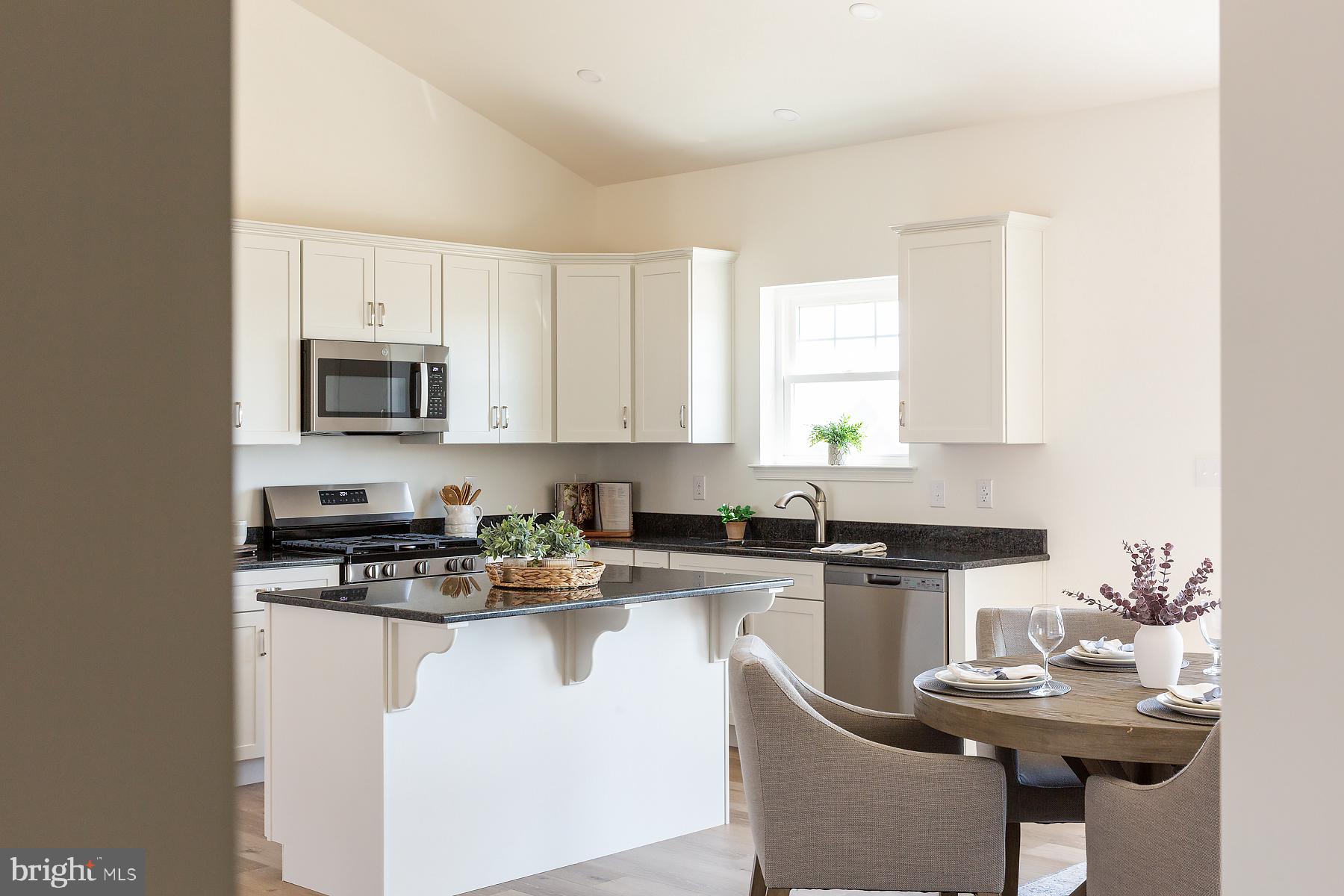 PINE VIEW ESTATES - Residential