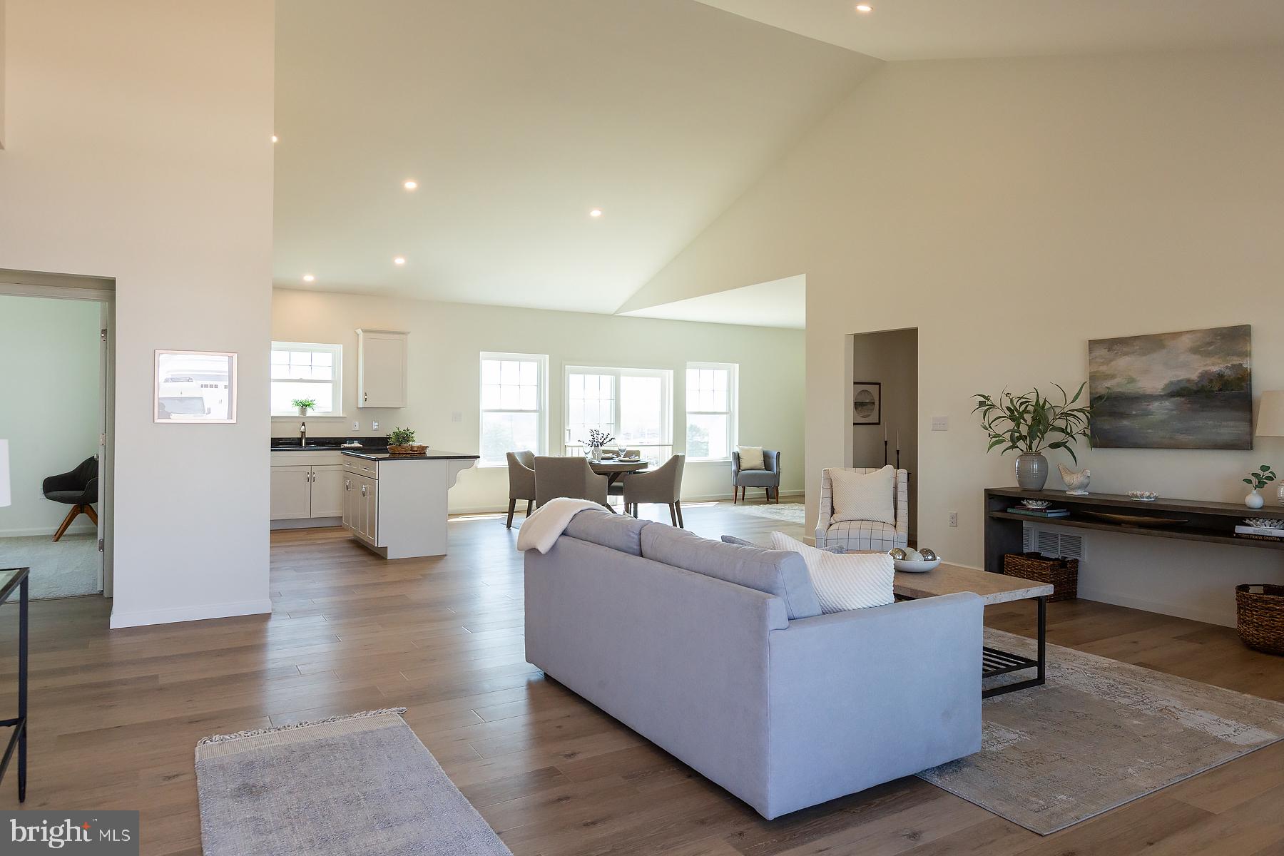 PINE VIEW ESTATES - Residential