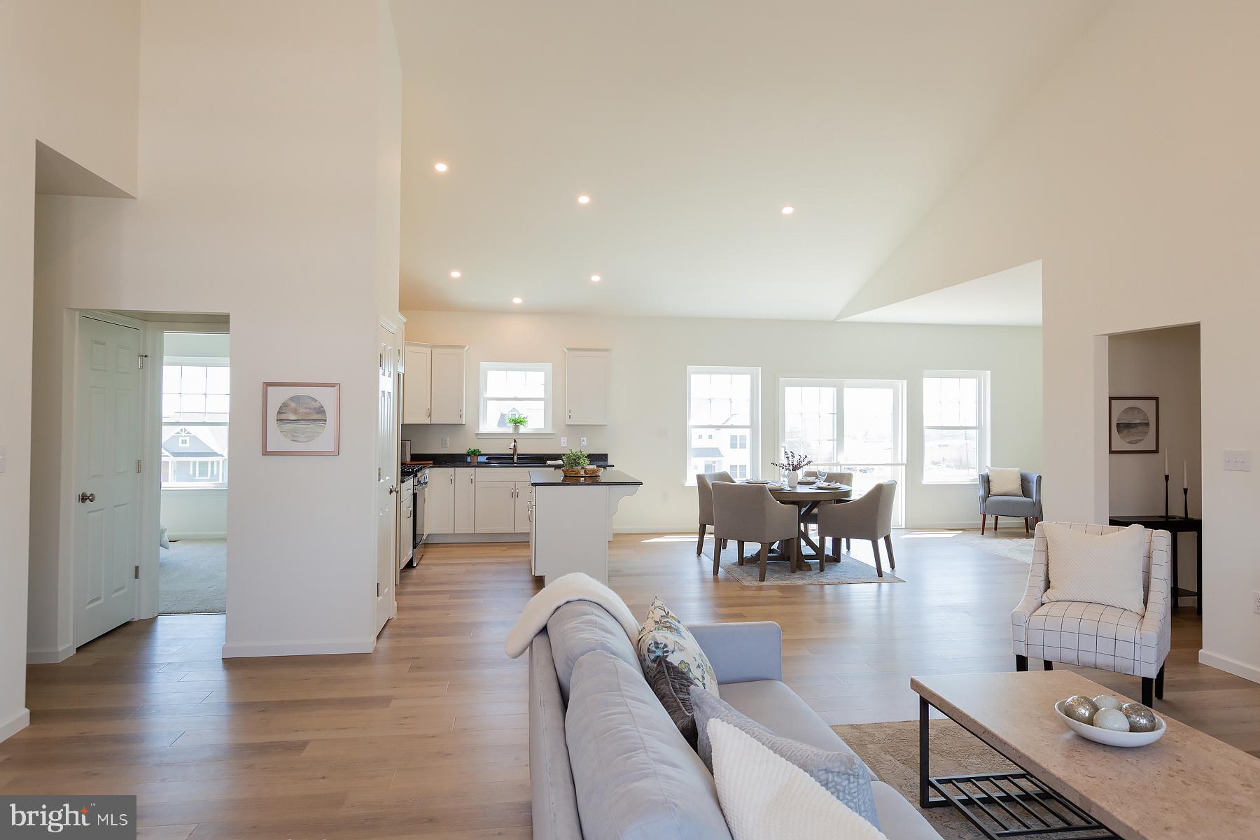 PINE VIEW ESTATES - Residential