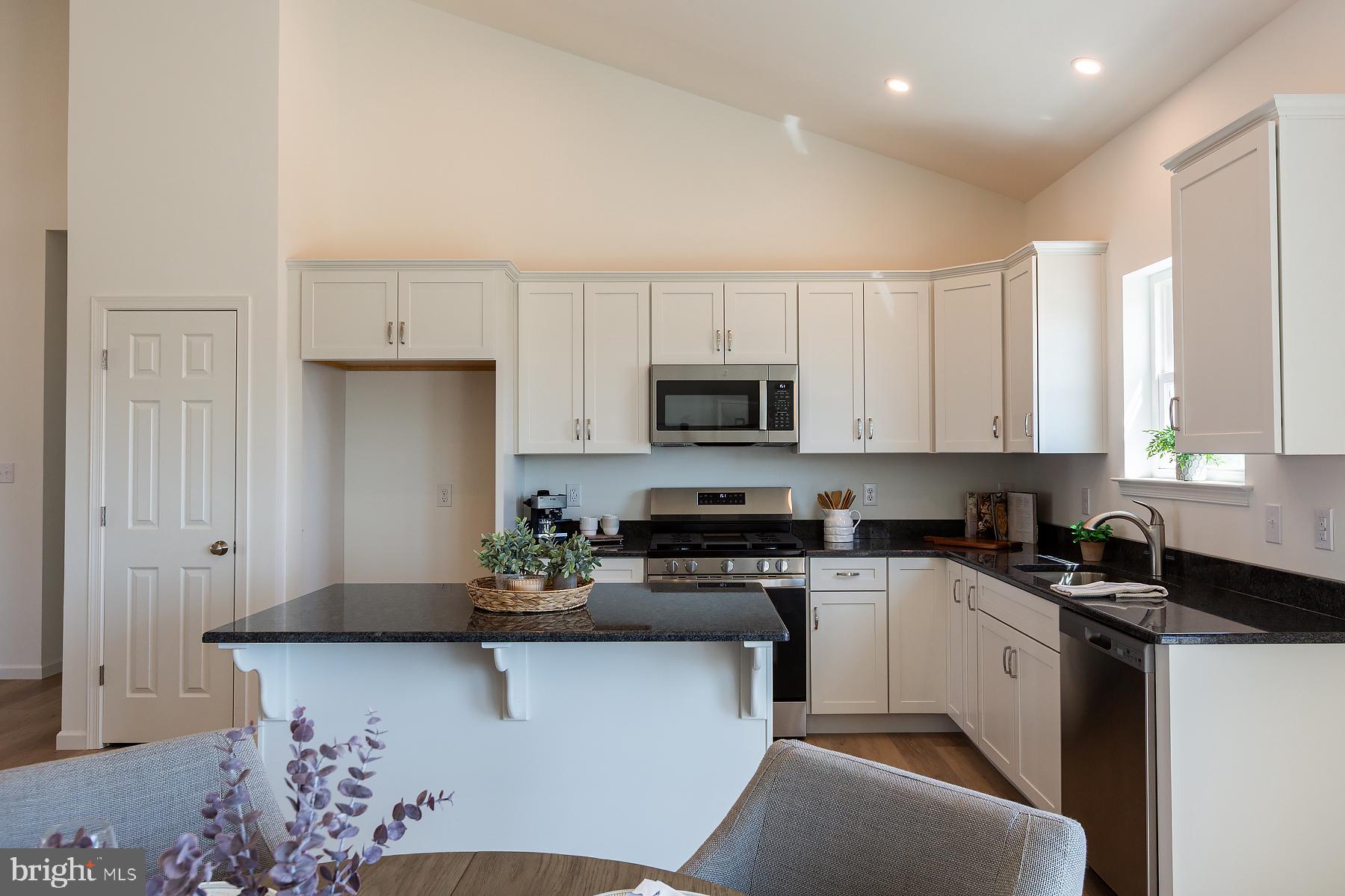 PINE VIEW ESTATES - Residential