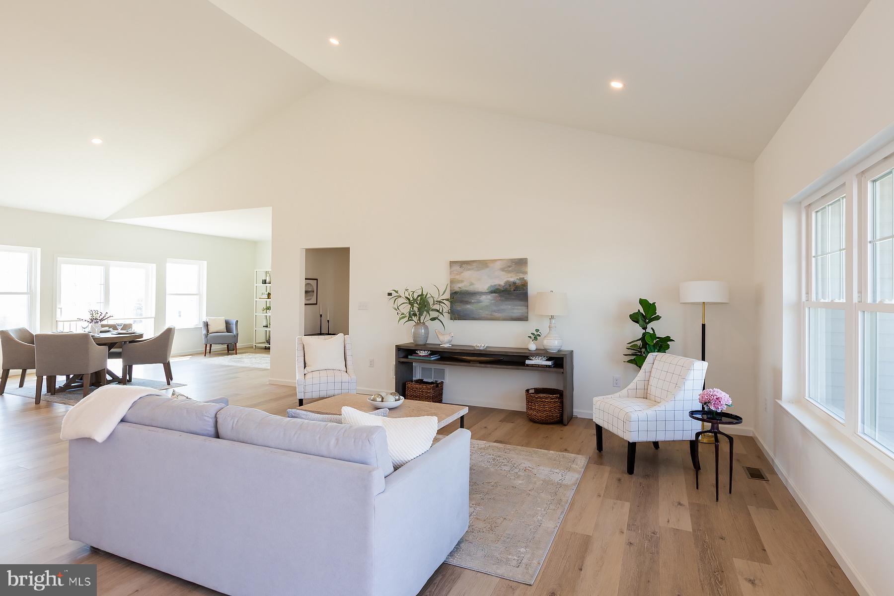 PINE VIEW ESTATES - Residential