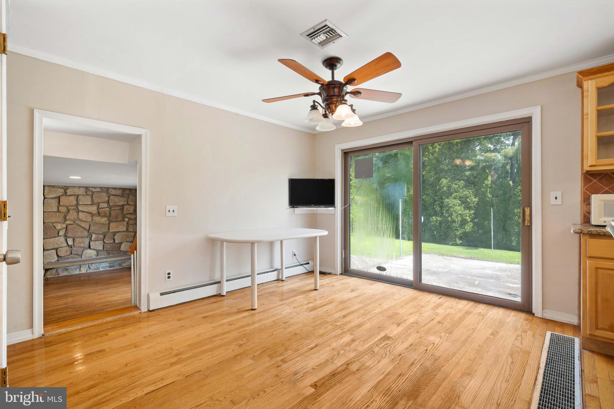 PINE WOODS - Residential