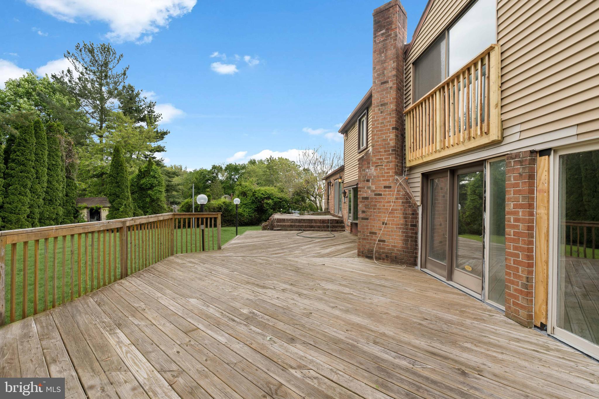 PINE WOODS - Residential