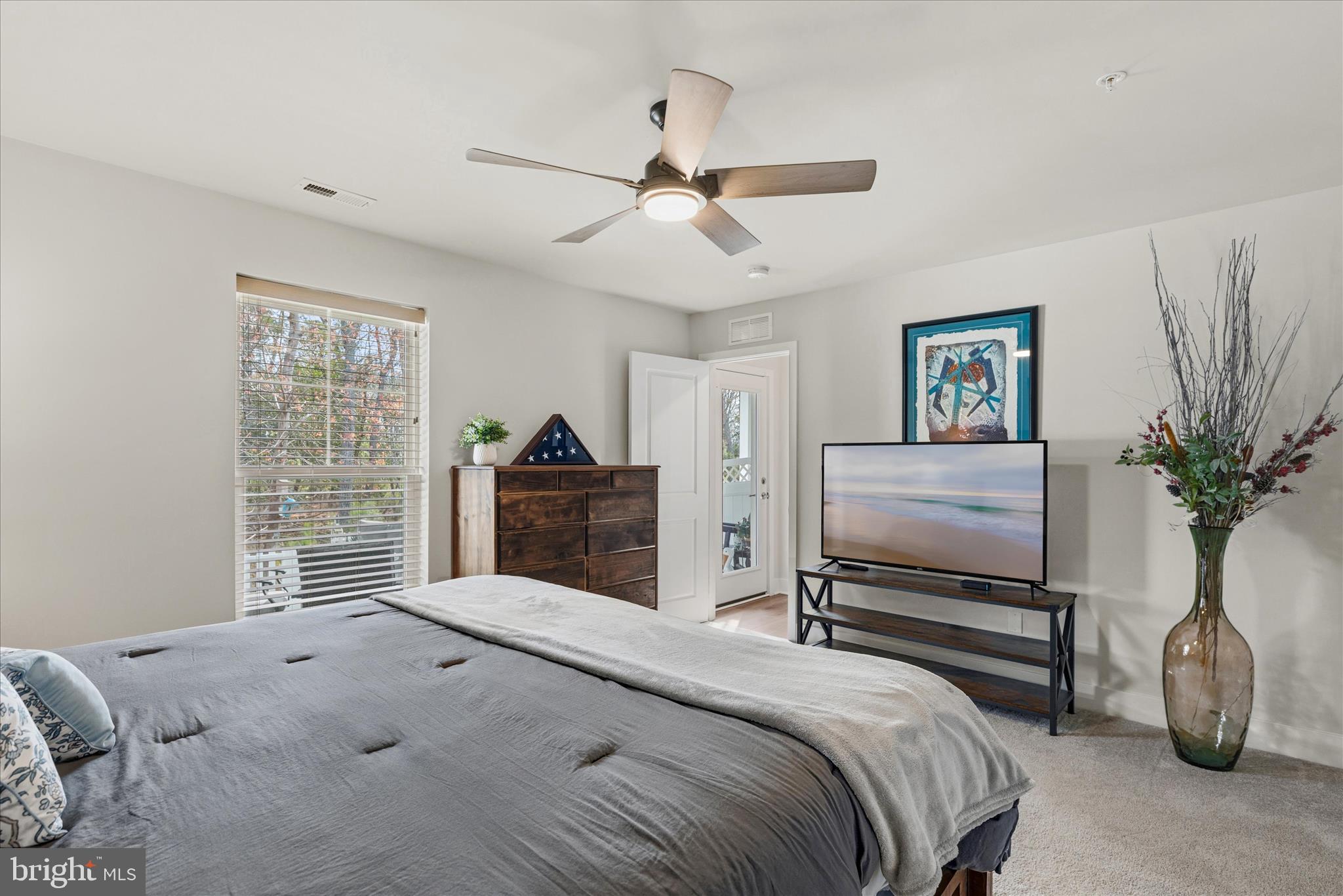 SEA OAKS VILLAGE - Residential