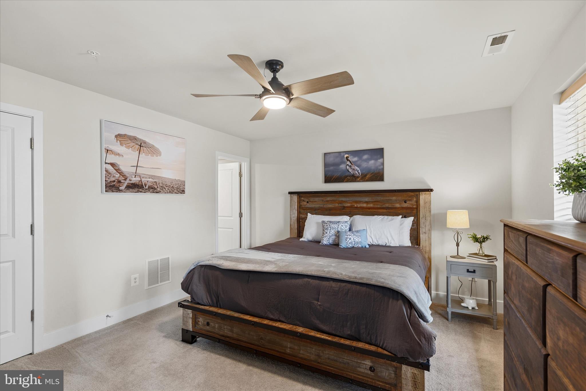 SEA OAKS VILLAGE - Residential