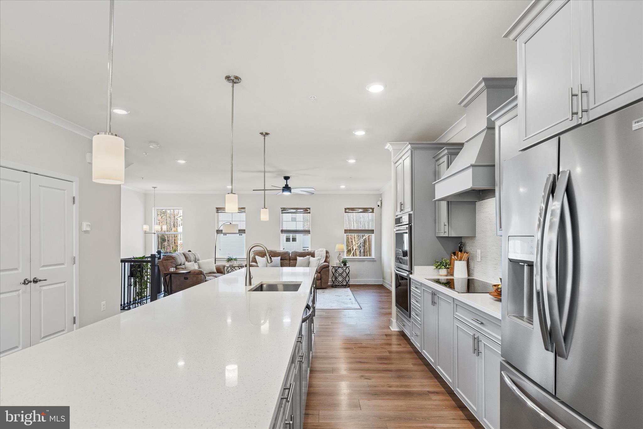 SEA OAKS VILLAGE - Residential