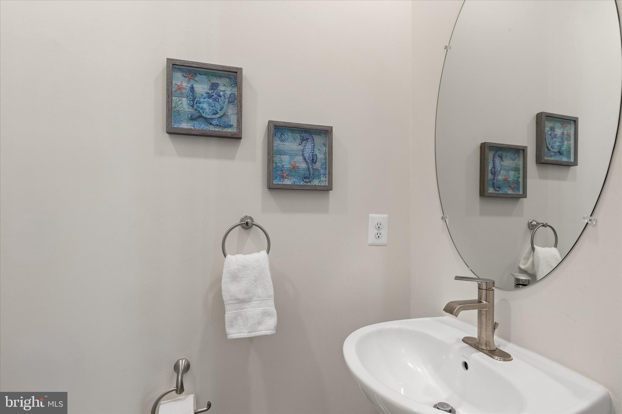 SEA OAKS VILLAGE - Residential