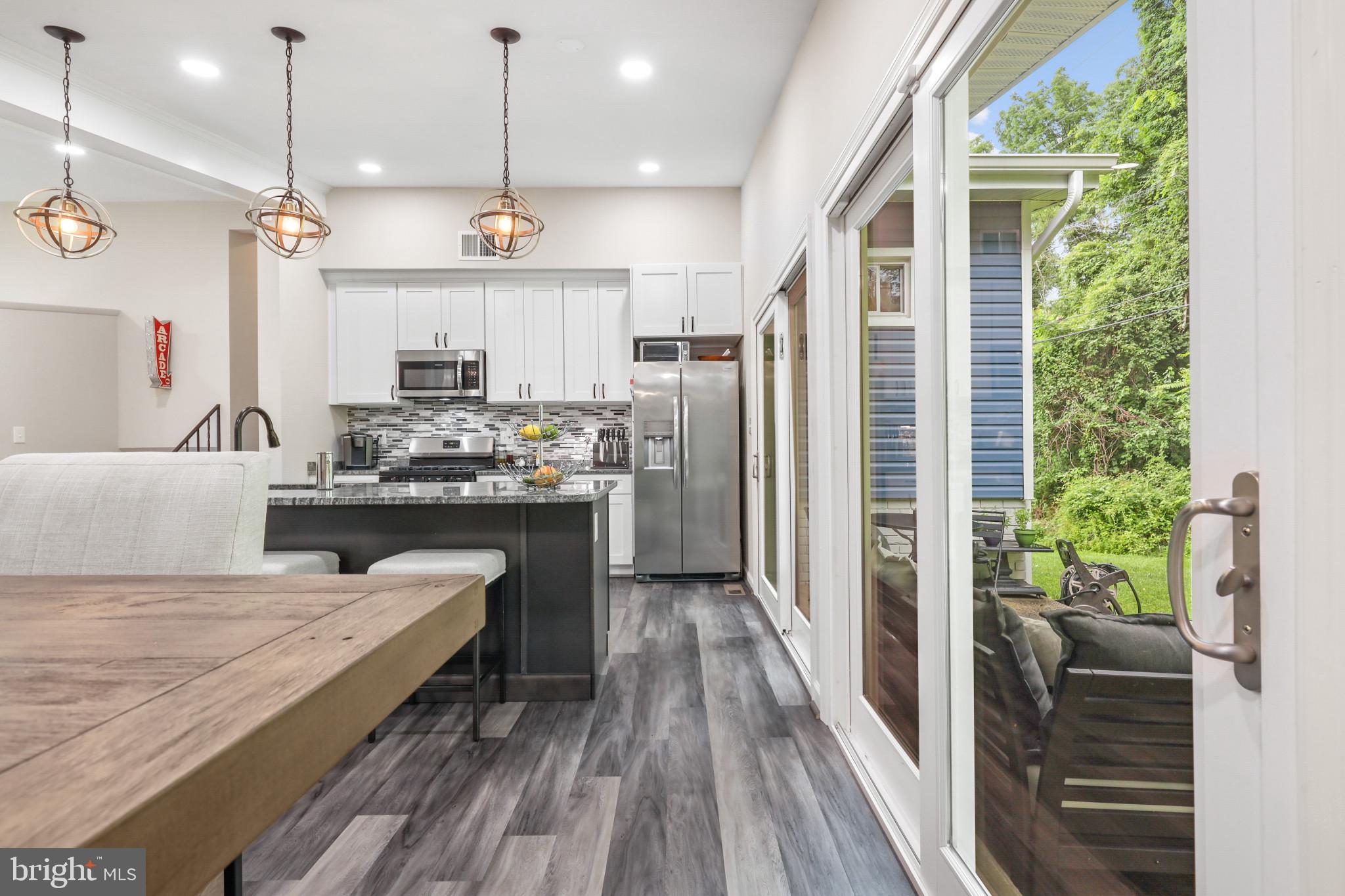 MOUNT WASHINGTON - Residential