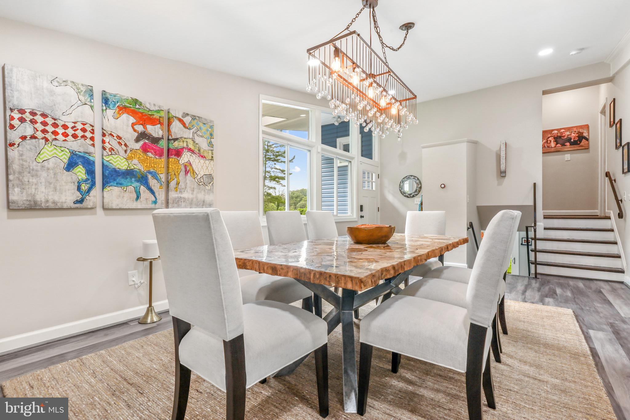 MOUNT WASHINGTON - Residential
