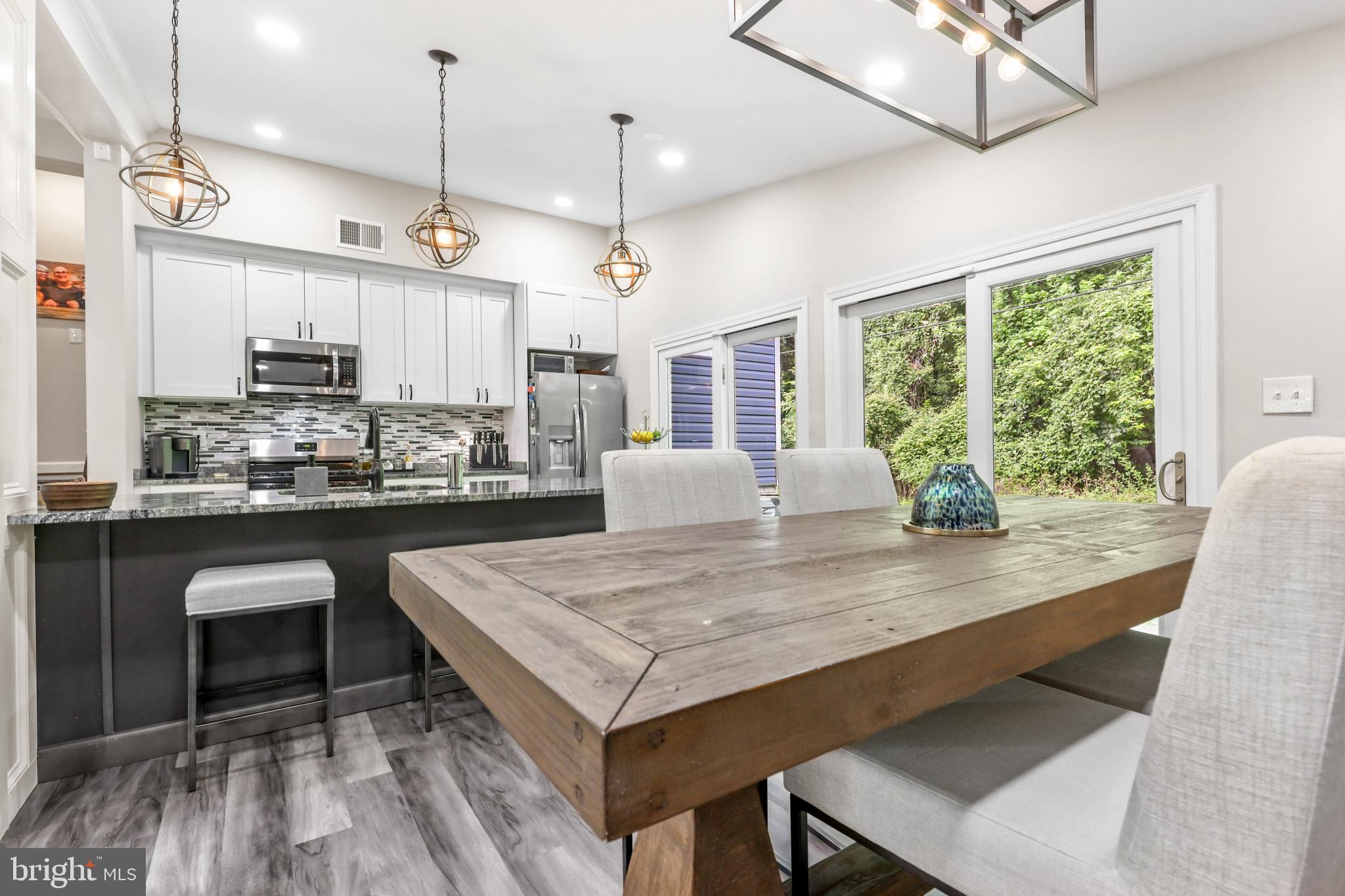 MOUNT WASHINGTON - Residential