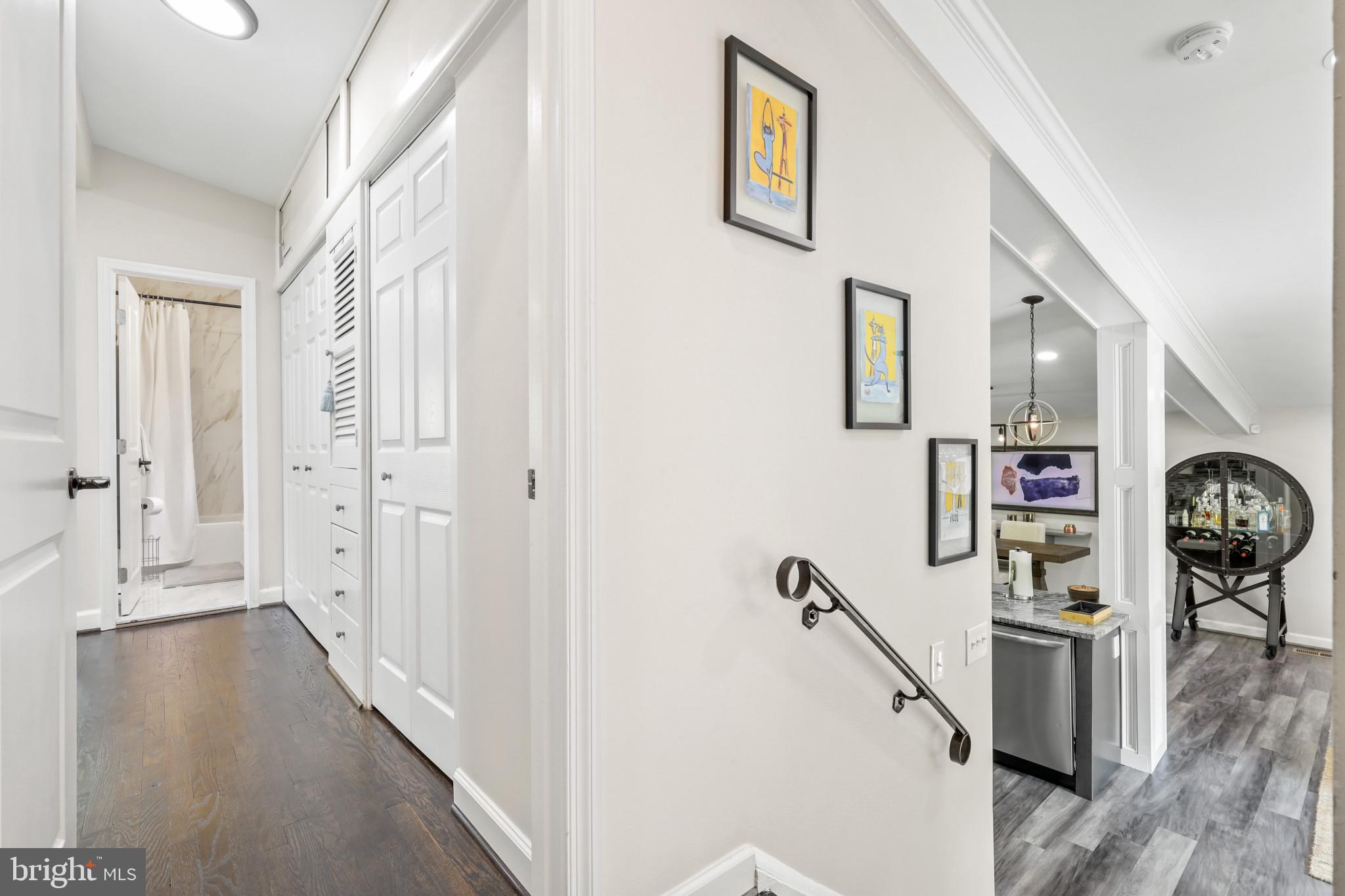 MOUNT WASHINGTON - Residential