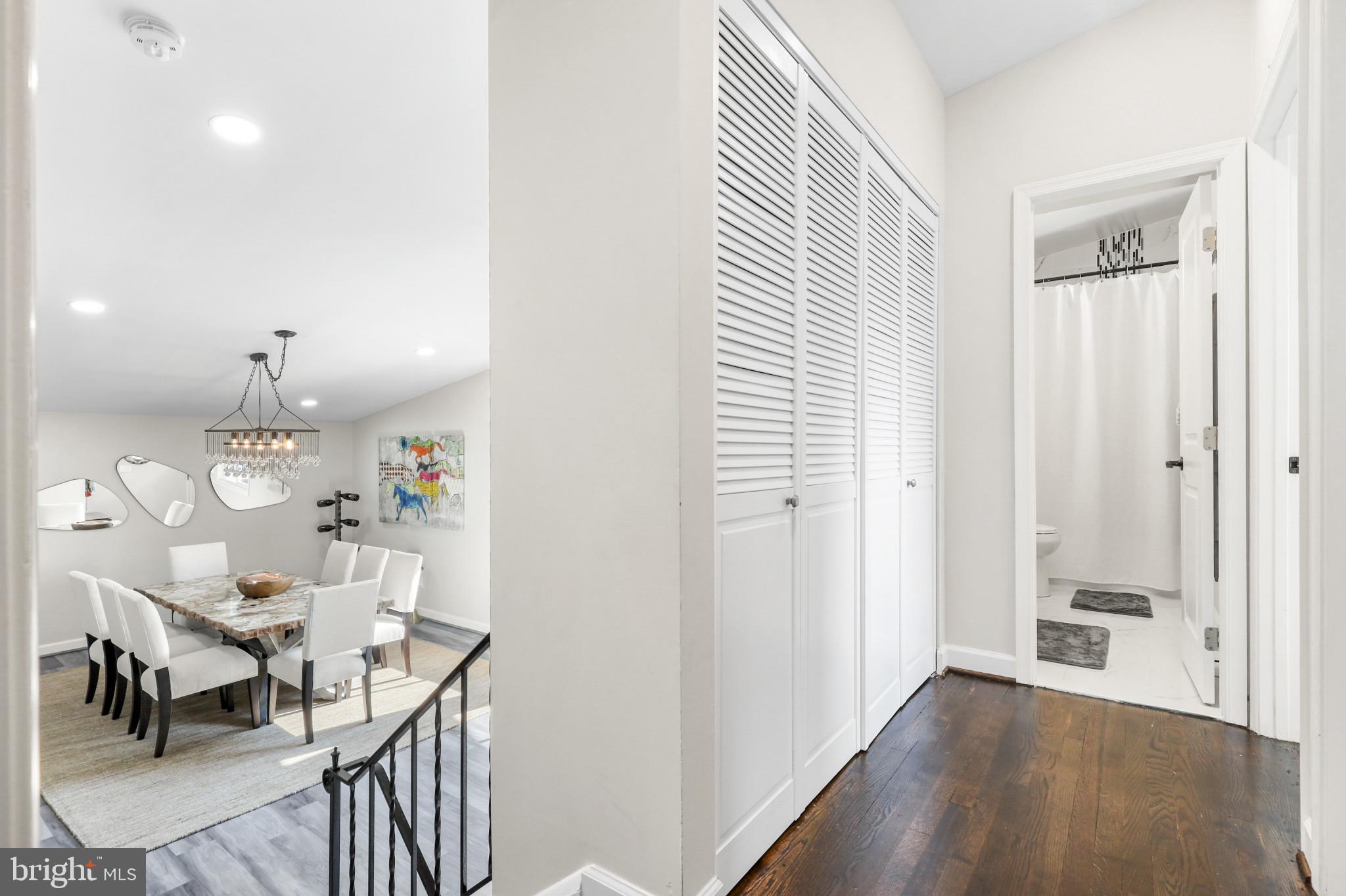 MOUNT WASHINGTON - Residential