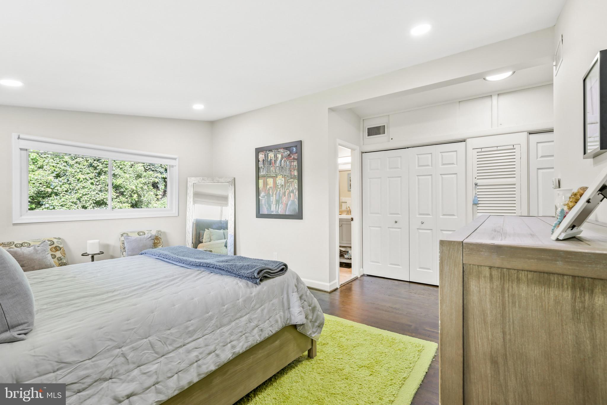 MOUNT WASHINGTON - Residential