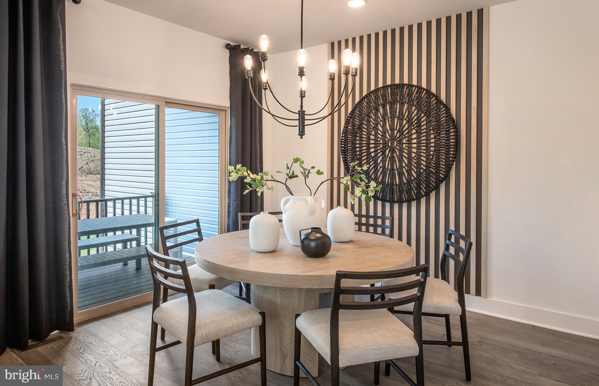 LIBERTY RIDGE - Residential