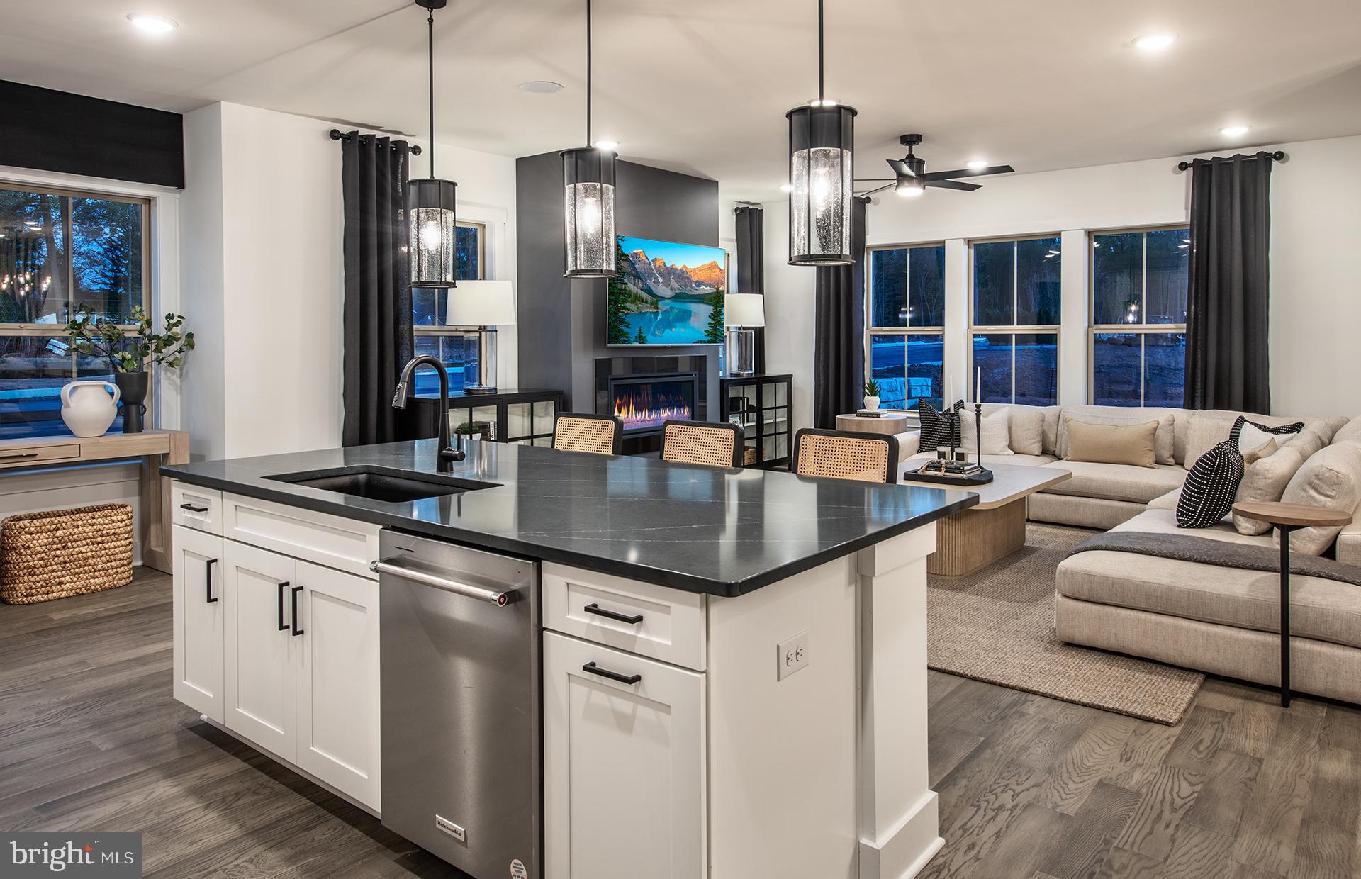 LIBERTY RIDGE - Residential