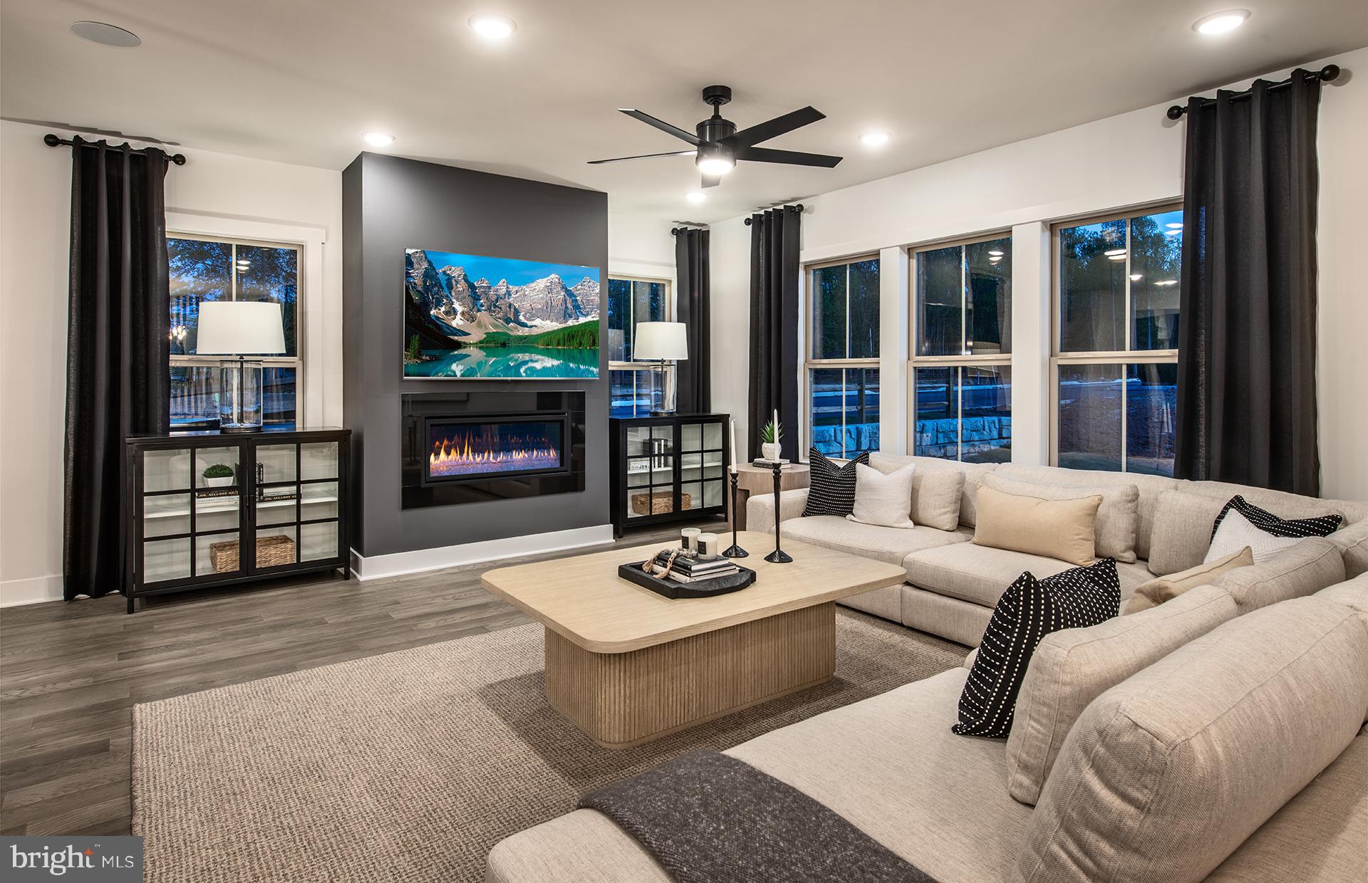 LIBERTY RIDGE - Residential