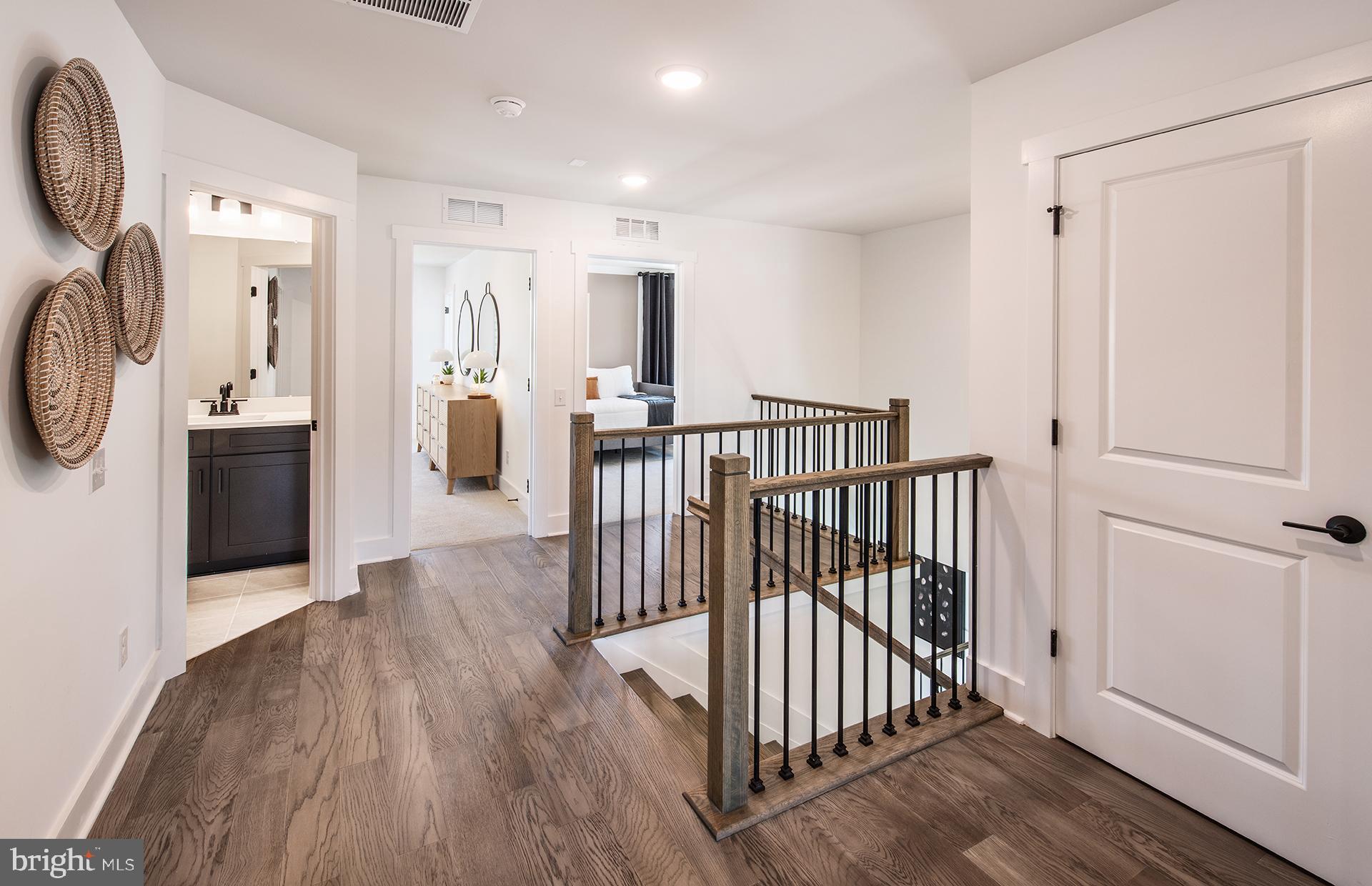 LIBERTY RIDGE - Residential