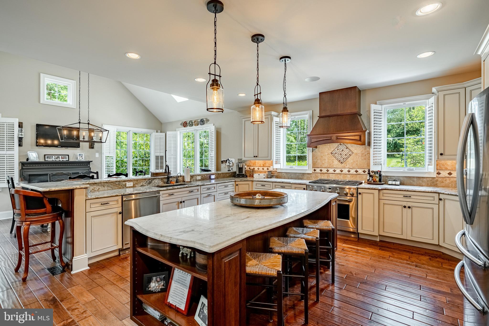 RADNOR HUNT - Residential