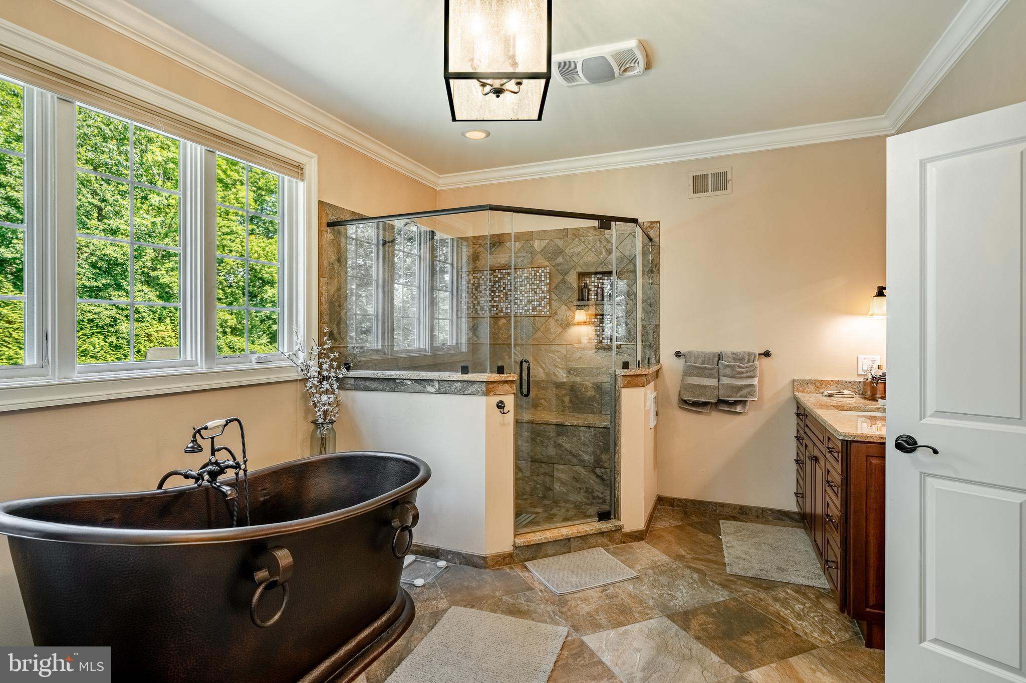 RADNOR HUNT - Residential