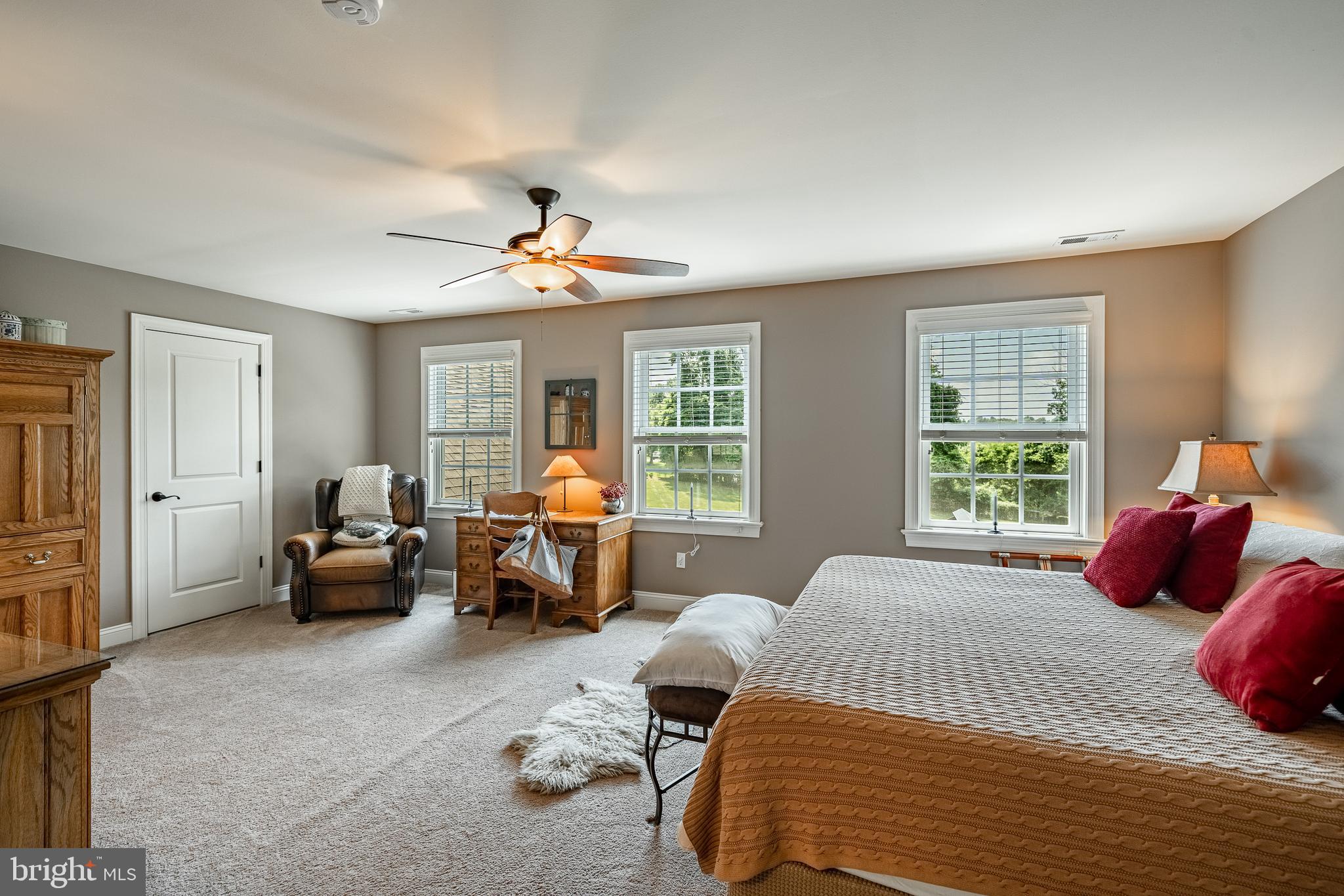 RADNOR HUNT - Residential