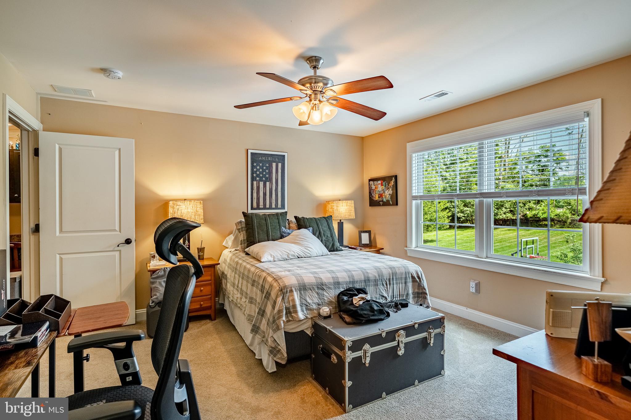 RADNOR HUNT - Residential