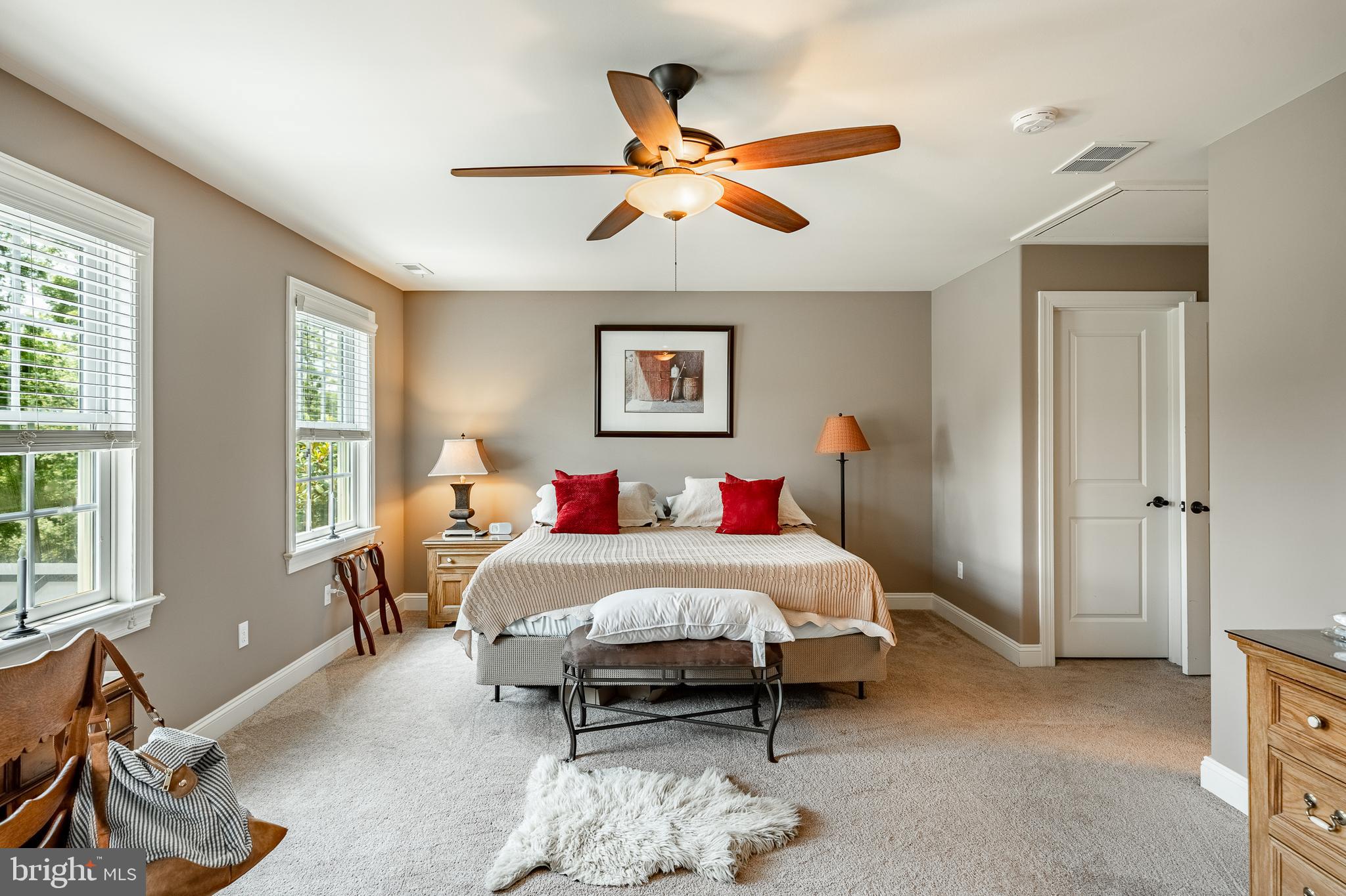 RADNOR HUNT - Residential