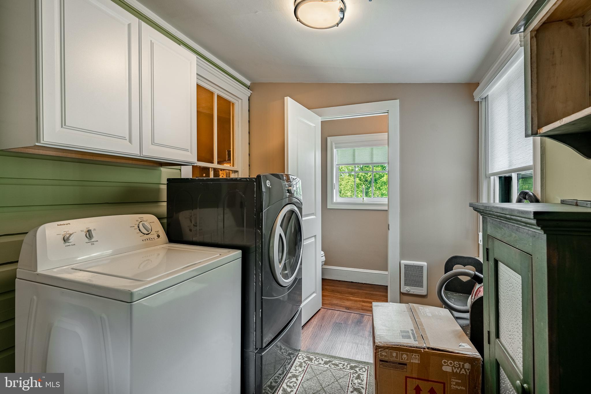 RADNOR HUNT - Residential