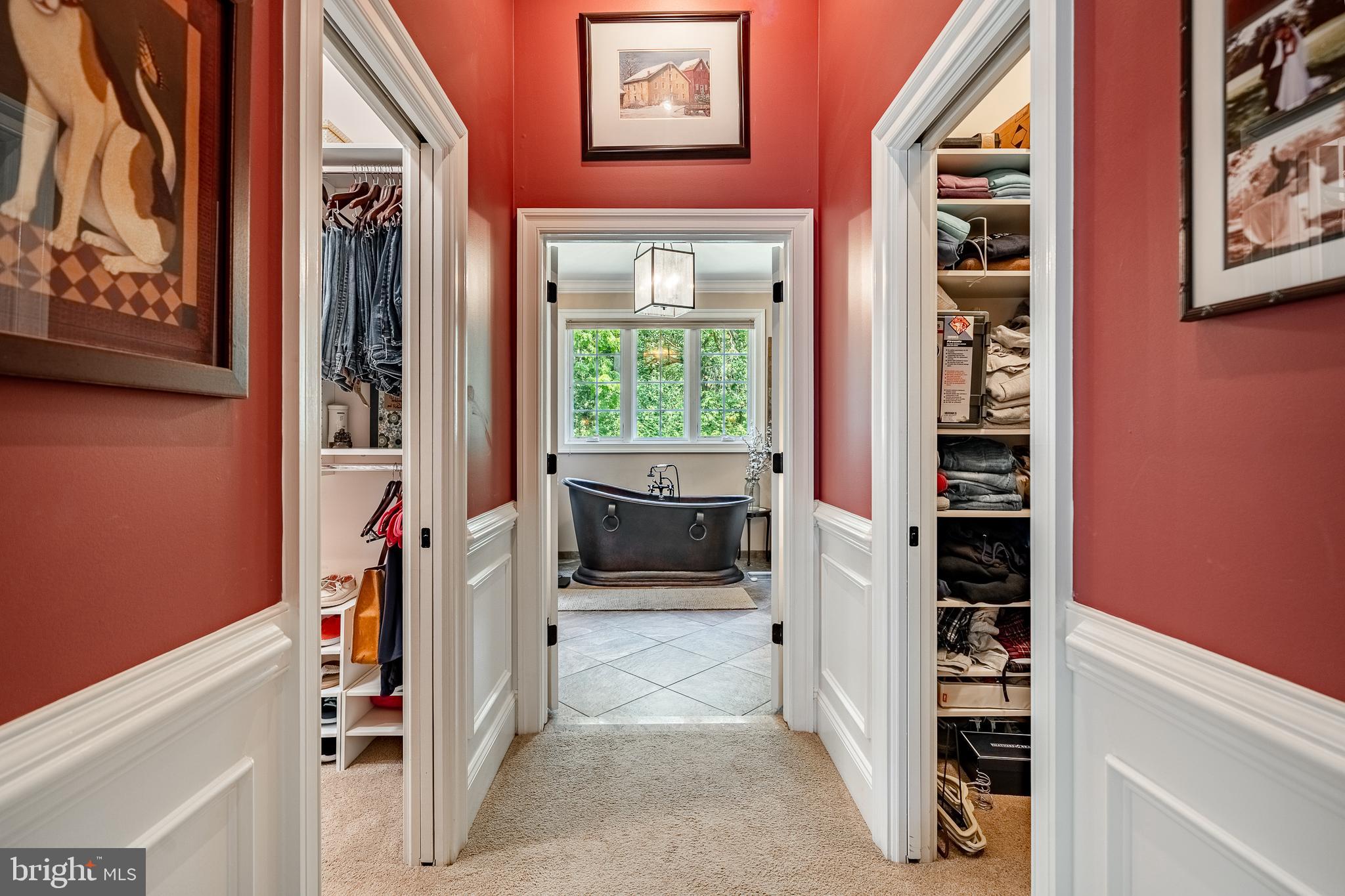 RADNOR HUNT - Residential