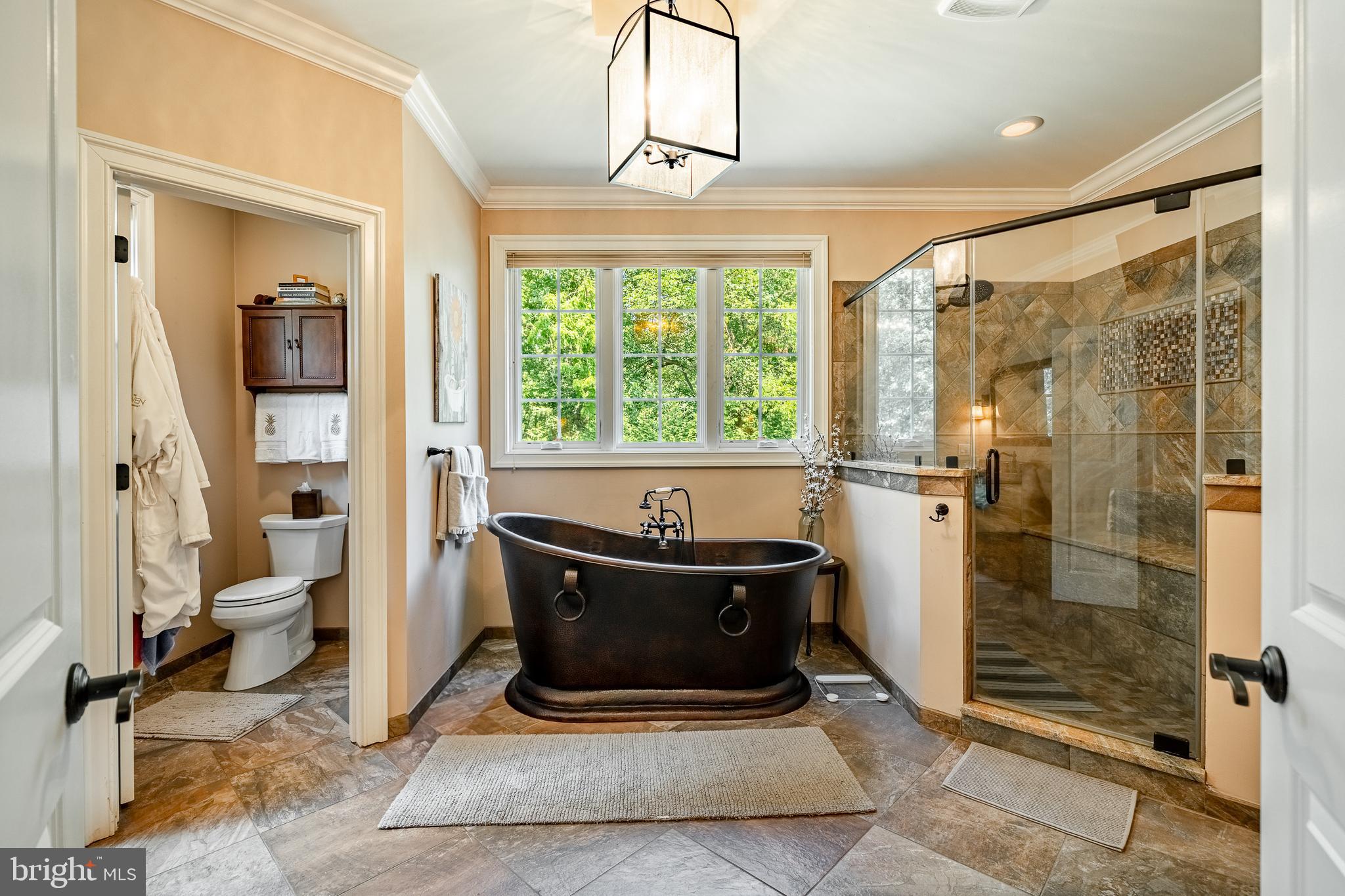 RADNOR HUNT - Residential