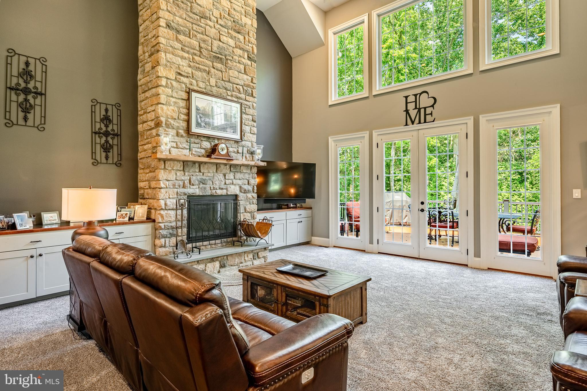 RADNOR HUNT - Residential