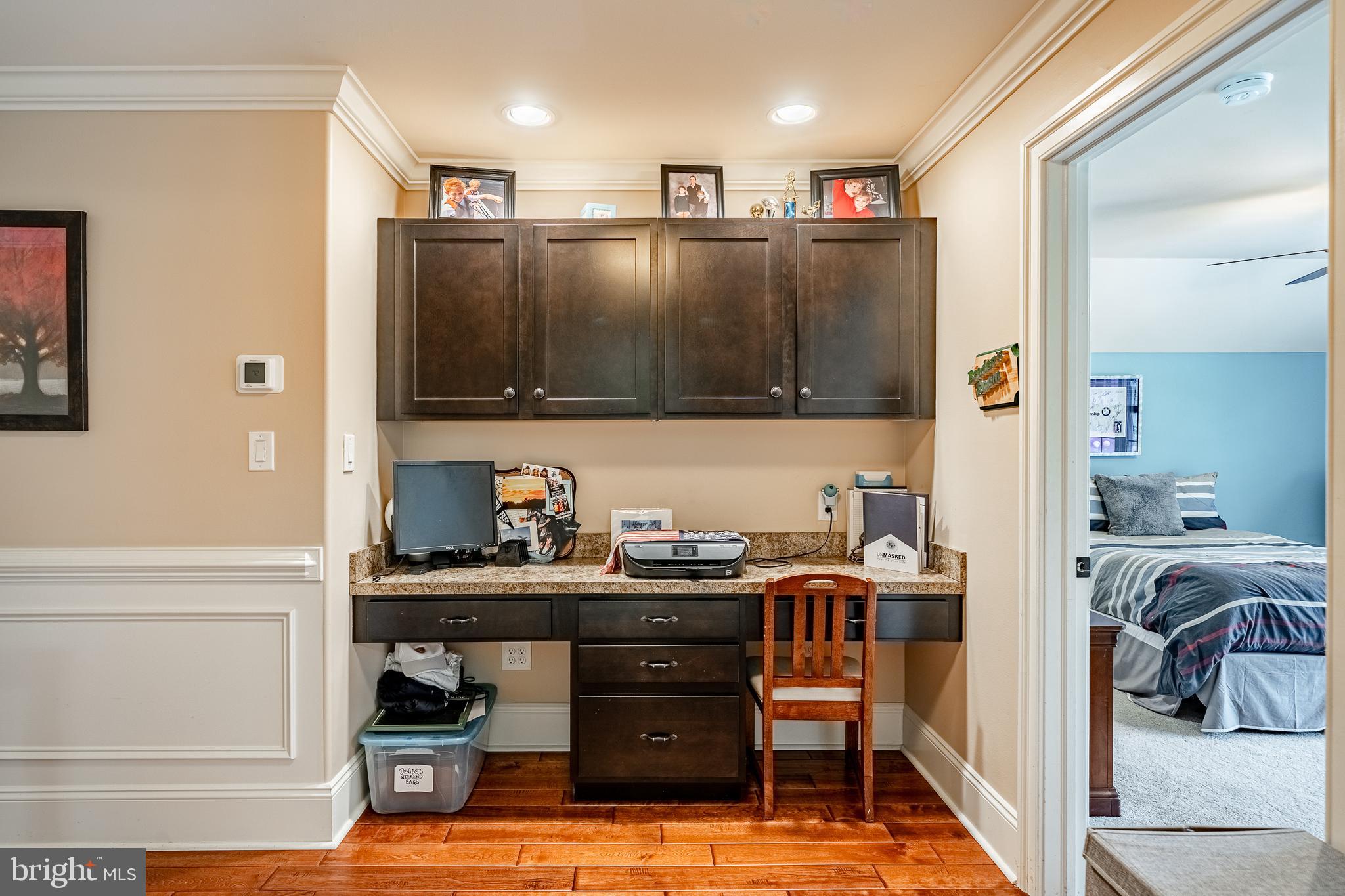 RADNOR HUNT - Residential