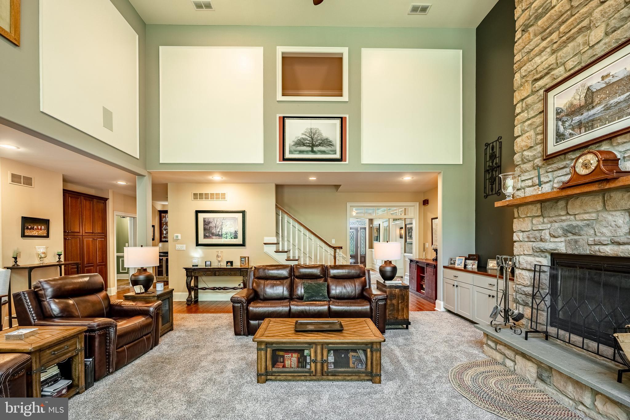 RADNOR HUNT - Residential