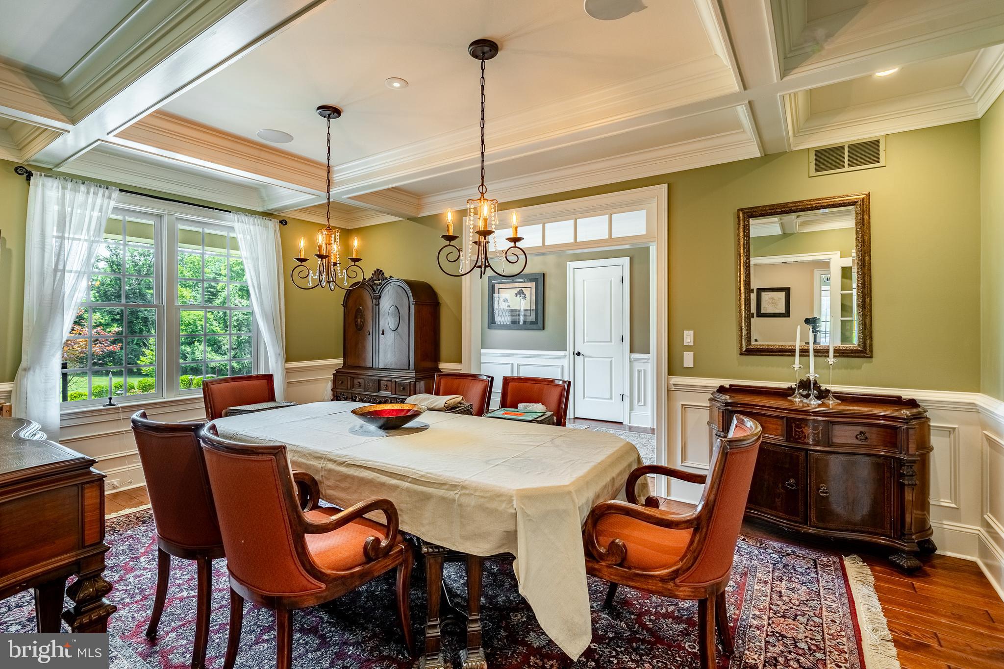 RADNOR HUNT - Residential