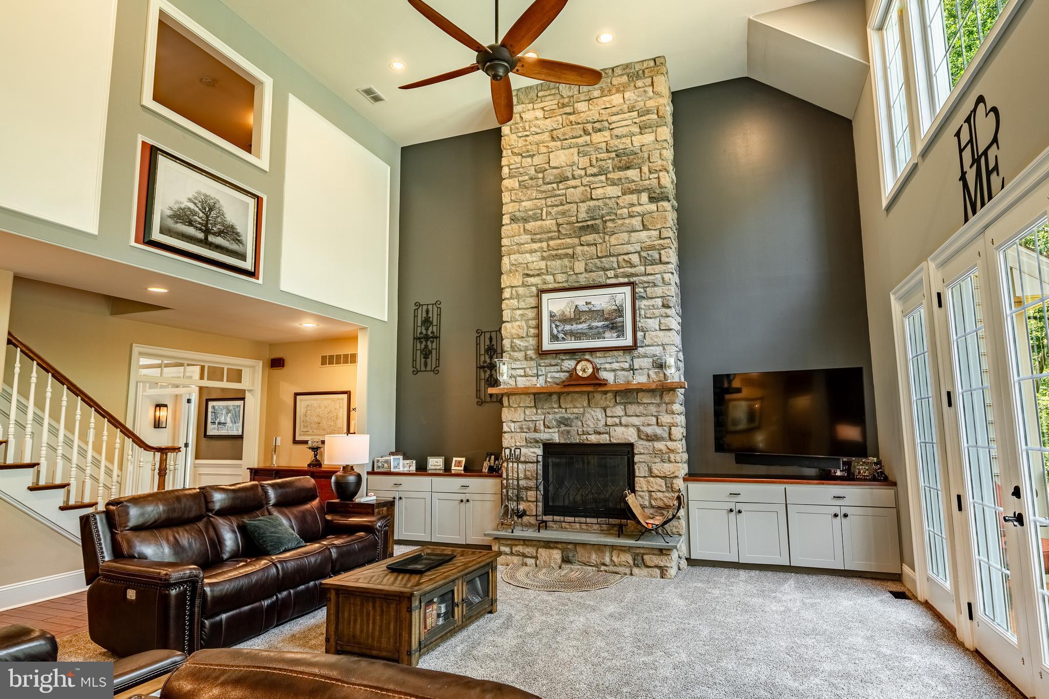 RADNOR HUNT - Residential