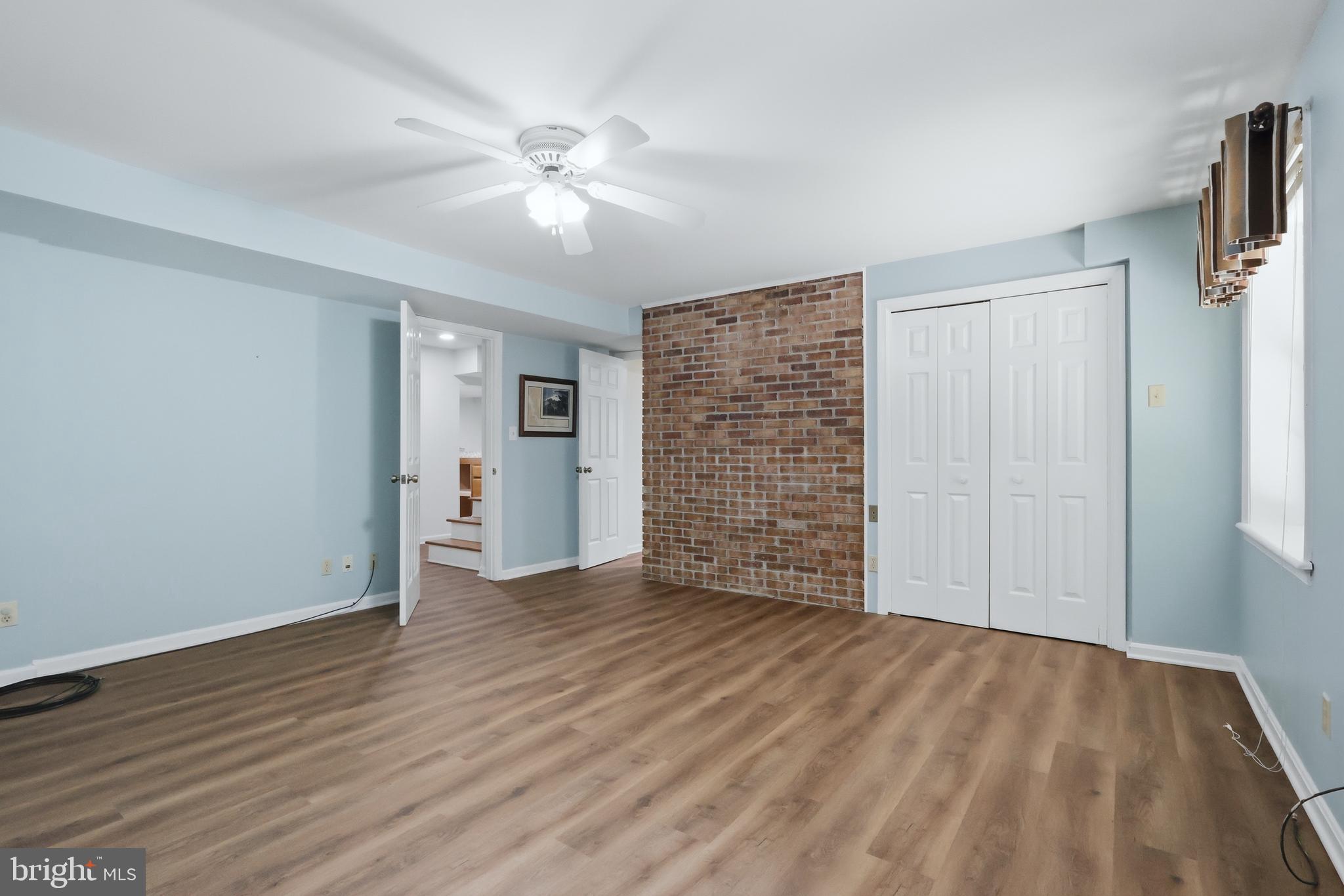 TOWN CREEK - Residential